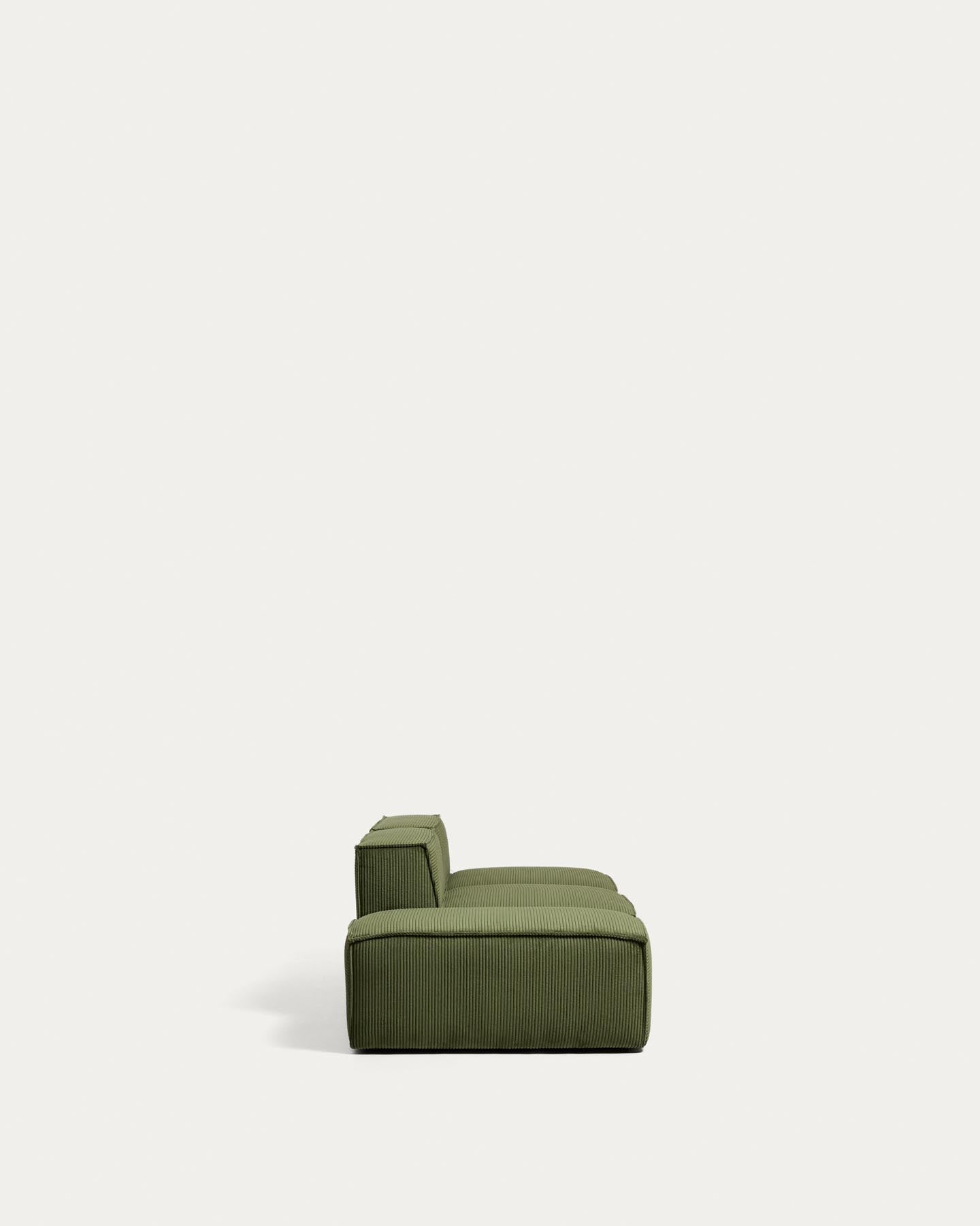 3-Sitzer-Sofa Blok mit Pouf-Randmodul in grobem grünem Cord, 240 cm, FSC Mix Credit in Grün präsentiert im Onlineshop von KAQTU Design AG. 3er Sofa ist von Kave Home