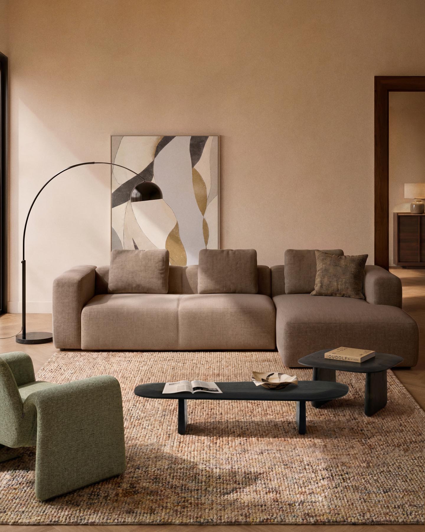 4-Sitzer-Sofa Blok mit Chaiselongue rechts in brauner Chenille, 330 cm, FSC Mix Credit in Taupe präsentiert im Onlineshop von KAQTU Design AG. L-Sofa rechts ist von Kave Home