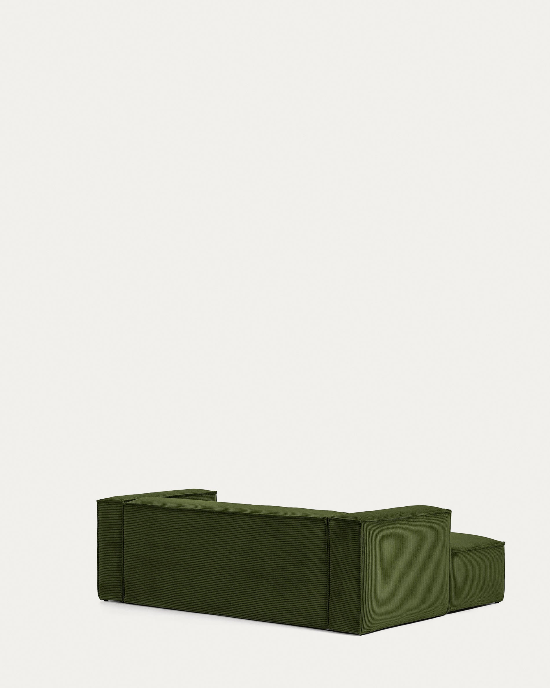 Modernes 2-Sitzer-Sofa mit linker Chaiselongue, grünem Cordstoff, 240 cm breit, nachhaltig mit FSC-Mix-Zertifikat.