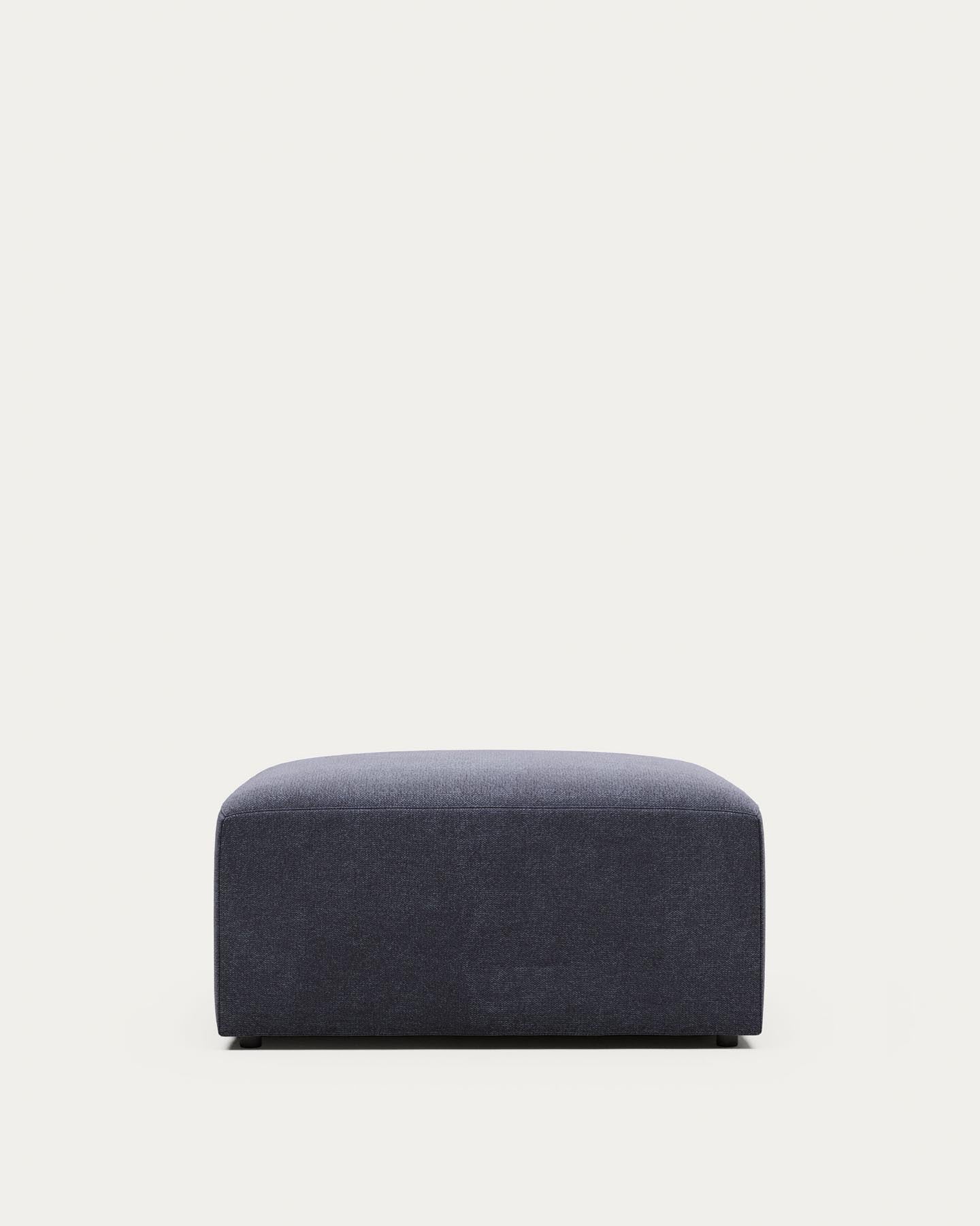 Fussablage Blok, schwer entflammbar mit blauer Chenille, 90 x 74 cm in Blau präsentiert im Onlineshop von KAQTU Design AG. Pouf ist von Kave Home
