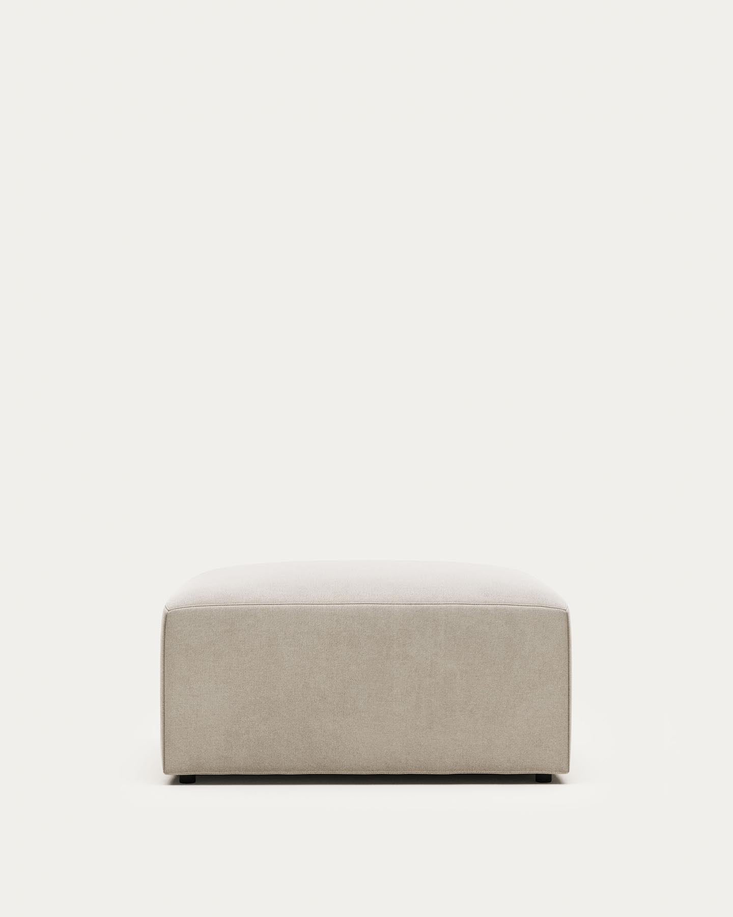 Fussablage Blok, schwer entflammbar mit weisser Chenille, 90 x 74 cm in Grau präsentiert im Onlineshop von KAQTU Design AG. Pouf ist von Kave Home