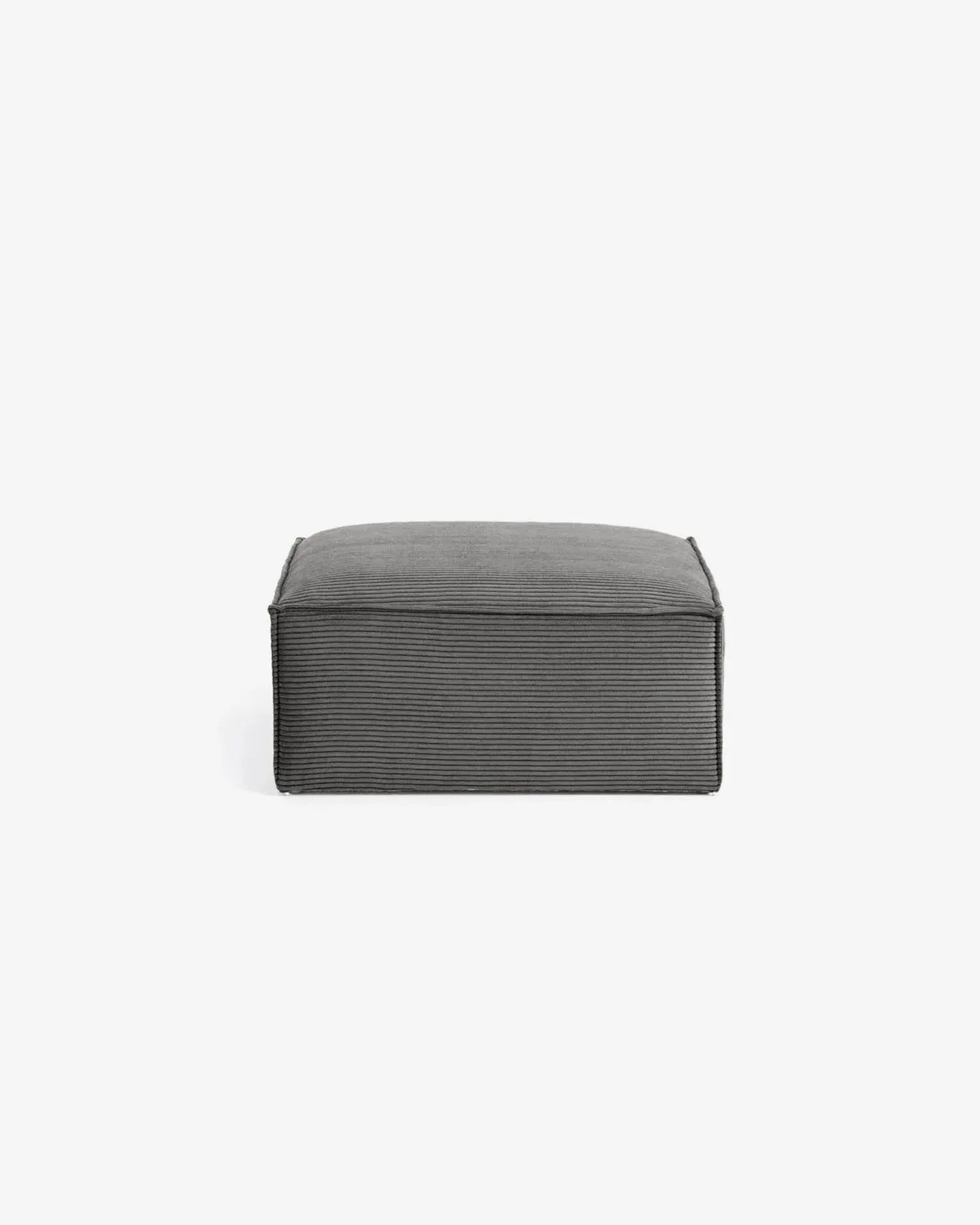 Fußablage Blok breiter Cord grau 90 x 70 cm in Grau präsentiert im Onlineshop von KAQTU Design AG. Hocker ist von Kave Home