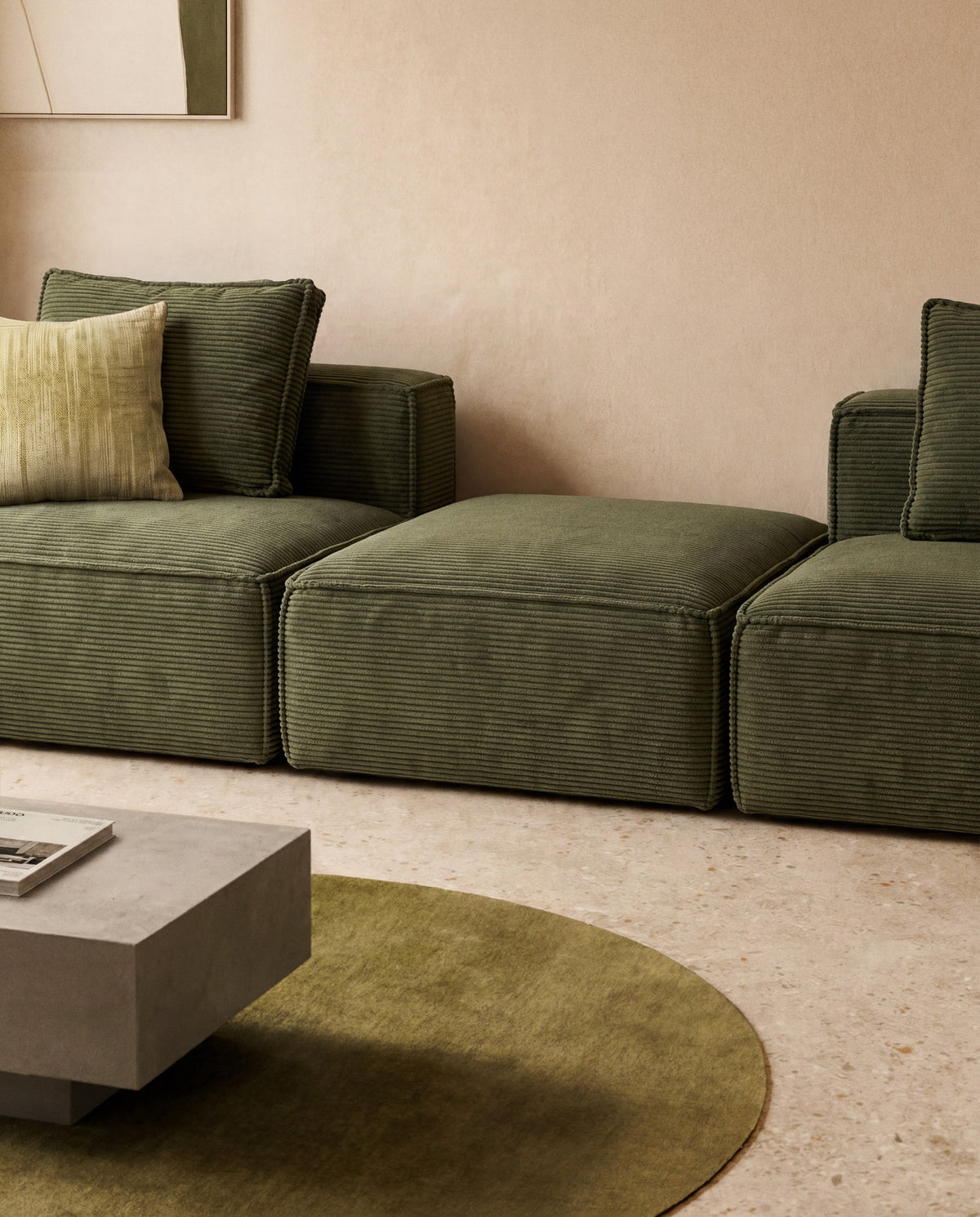 Pouf-Randmodul Blok in grünem Cord, 90 x 104 cm, FSC Mix Credit in Grün präsentiert im Onlineshop von KAQTU Design AG. Pouf ist von Kave Home