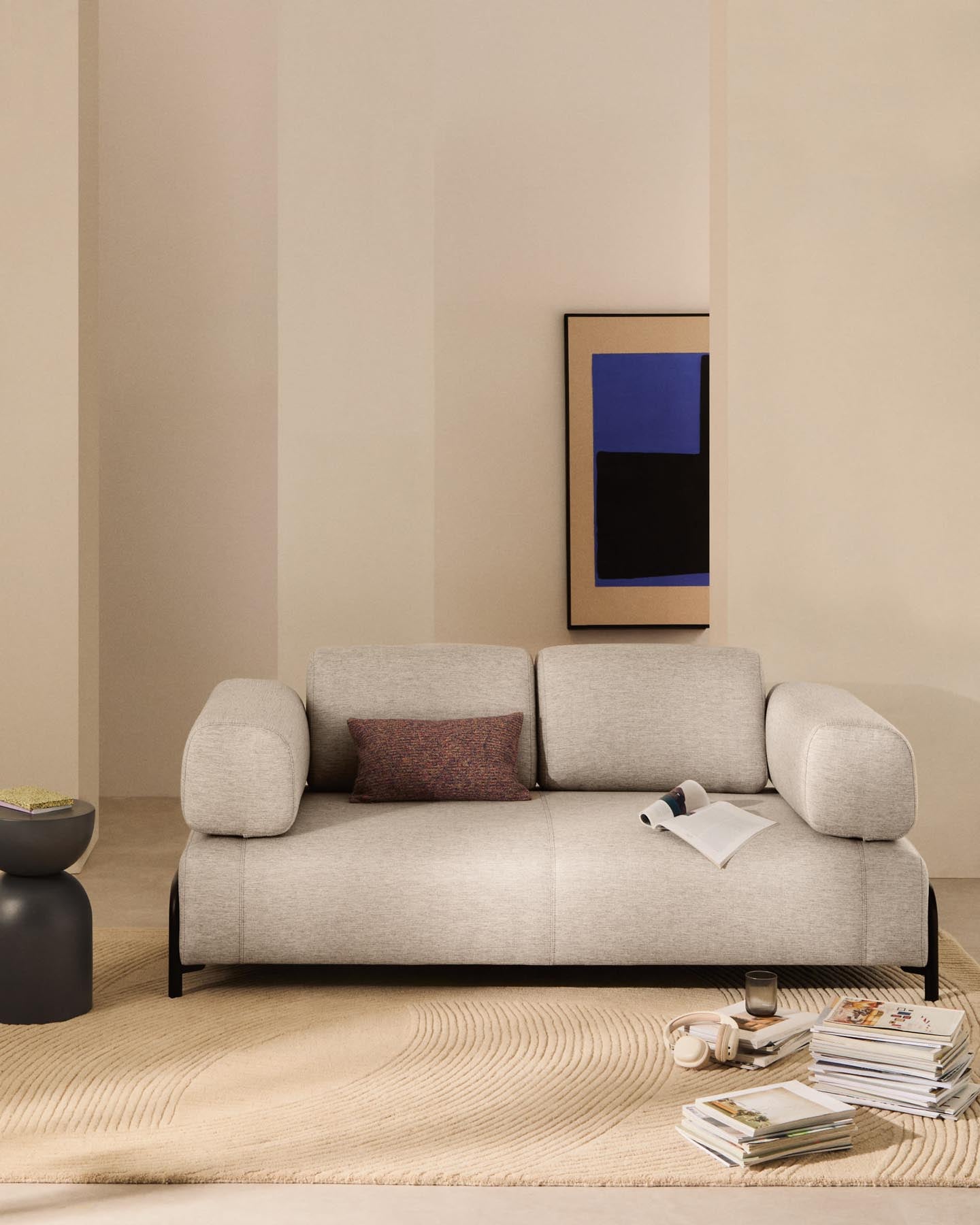 2-seater sofa Compo in Graubeige with black metal frame 200 cm FSC Mix Credit