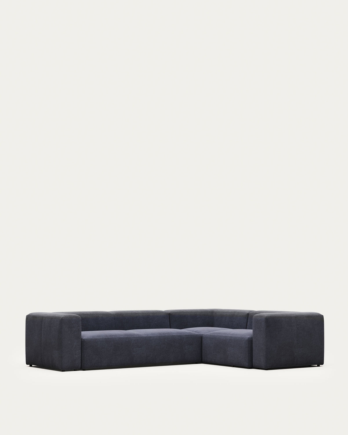 Blok 4-Sitzer-Ecksofa in Blau 320 x 230 cm / 230 x 320 cm FR in Blau präsentiert im Onlineshop von KAQTU Design AG. Ecksofa ist von Kave Home