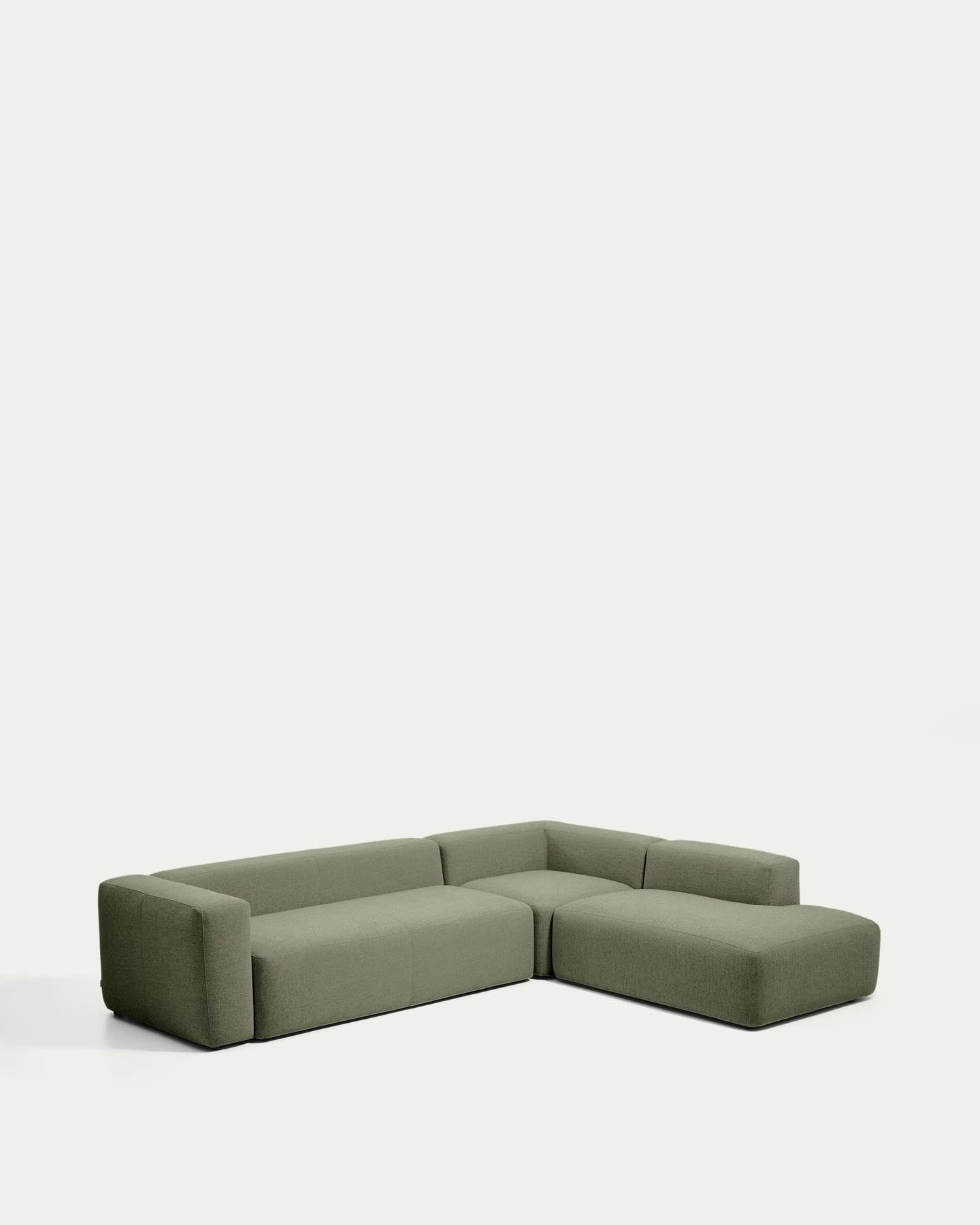 5-Sitzer-Ecksofa Blok mit Randmodul links in moosgrüner Chenille, 320 x 255 cm, FSC Mix Credit in Grün präsentiert im Onlineshop von KAQTU Design AG. L-Sofa links ist von Kave Home