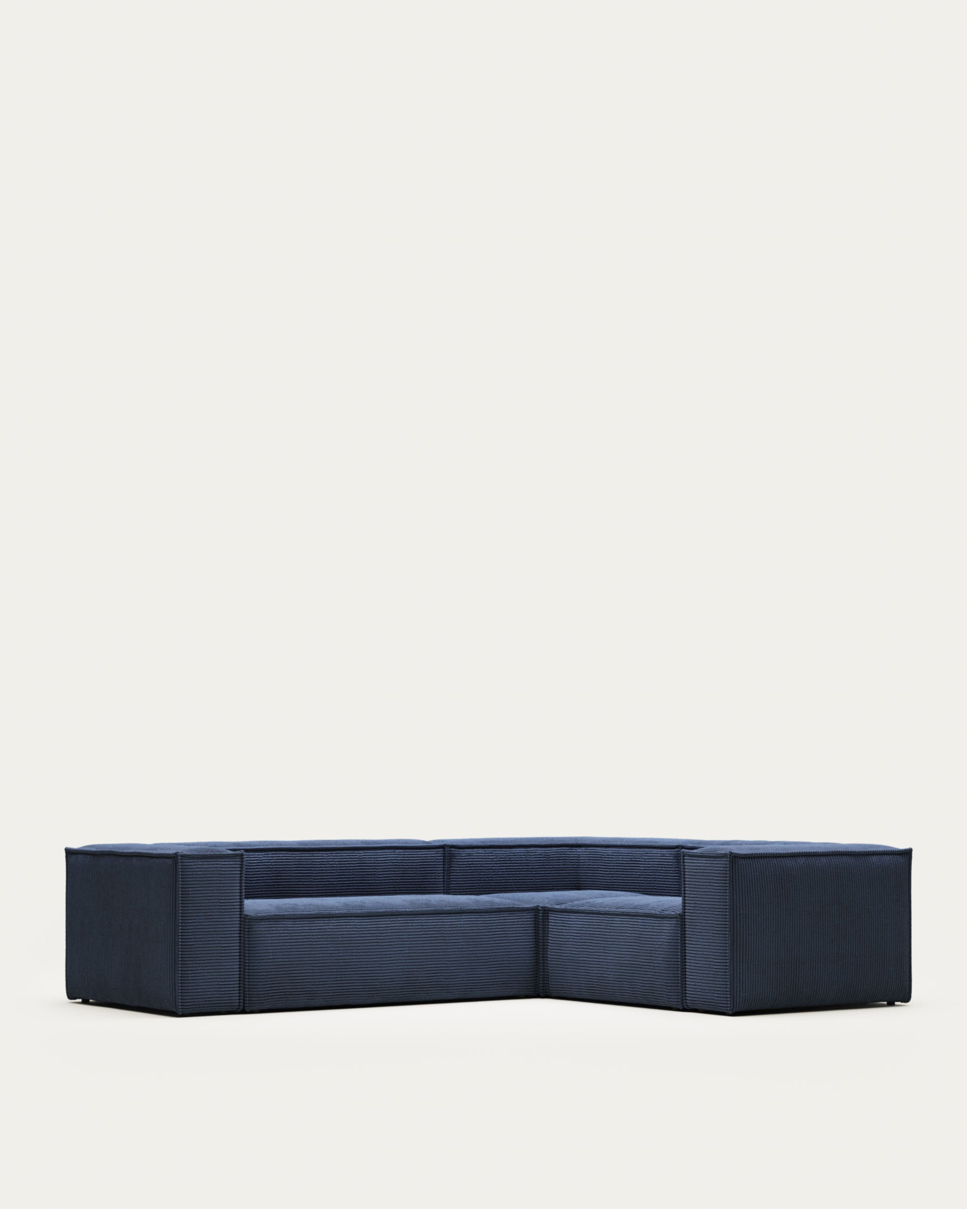 3-Sitzer-Ecksofa Blok, schwer entflammbar mit dickem, blauem Cord, 90 x 230 cm / 230 x 290 cm, FSC Mix Credit in Blau präsentiert im Onlineshop von KAQTU Design AG. Ecksofa ist von Kave Home