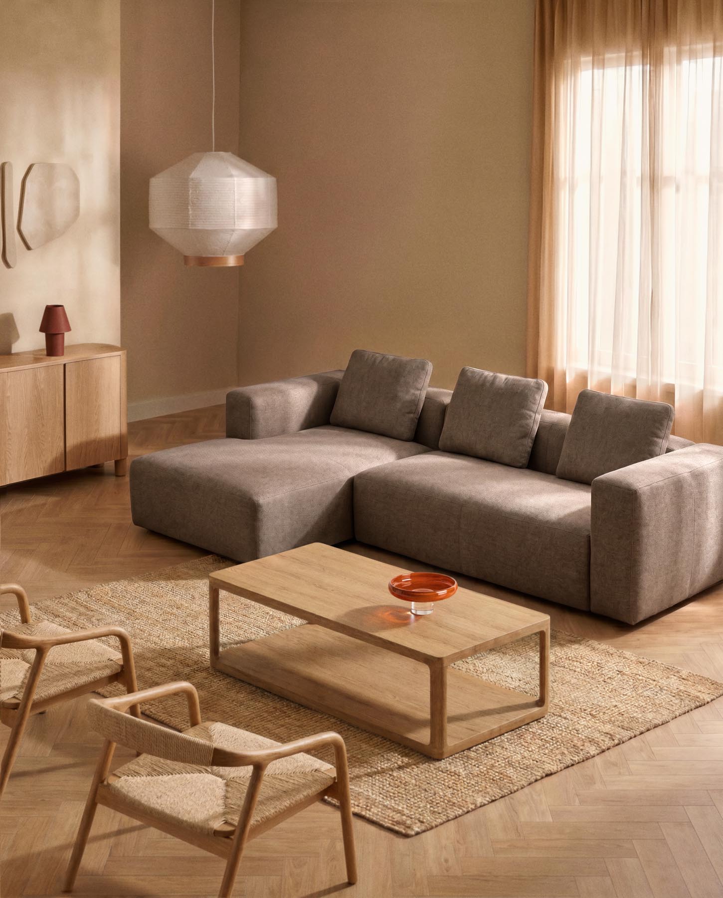 3-Sitzer-Sofa Blok mit Chaiselongue rechts in brauner Chenille, 300 cm, FSC Mix Credit in Taupe präsentiert im Onlineshop von KAQTU Design AG. L-Sofa rechts ist von Kave Home