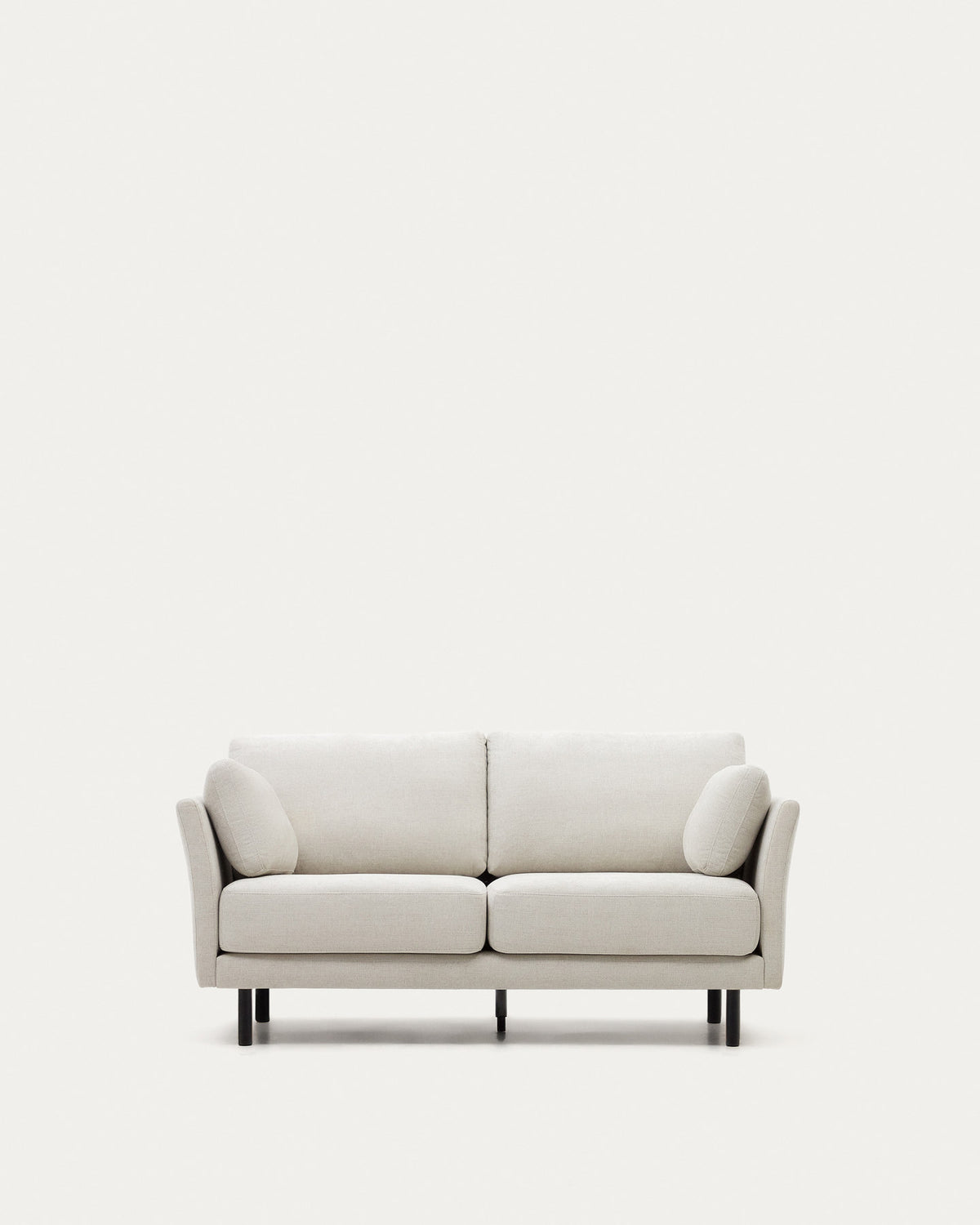 Gilma 2-Sitzer-Sofa aus Chenille in Perle und Beine mit schwarzem Finish 170 cm in Perle präsentiert im Onlineshop von KAQTU Design AG. 2er Sofa ist von Kave Home