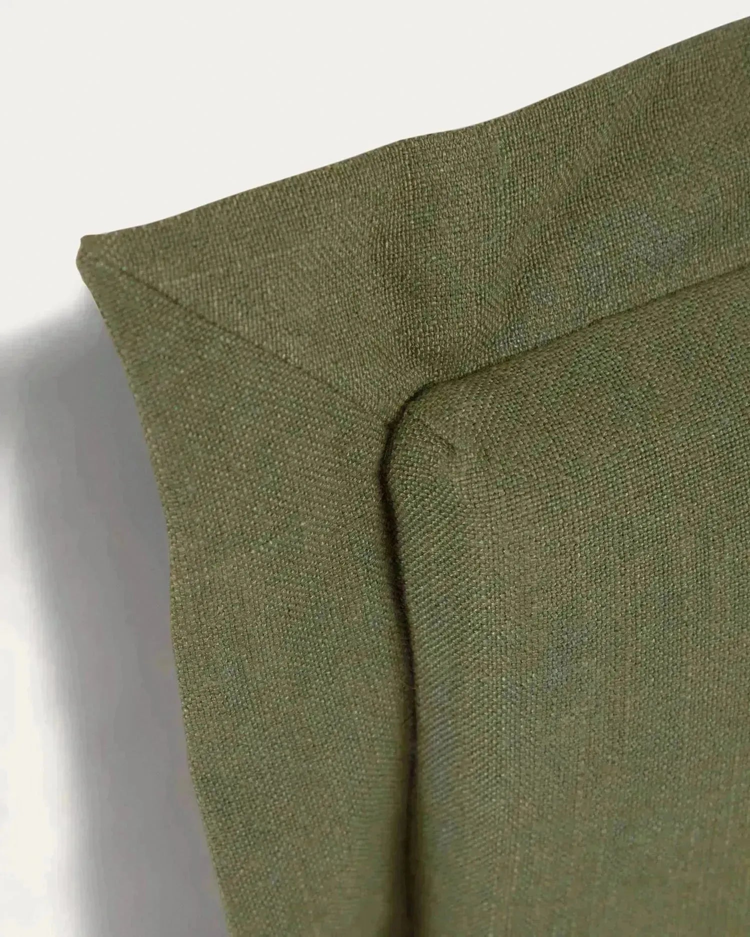 Tanit Bettkopfteil mit abnehmbarem Bezug aus Leinen grün für Bett von 160 cm in Grün präsentiert im Onlineshop von KAQTU Design AG. Zubehör Bett ist von Kave Home