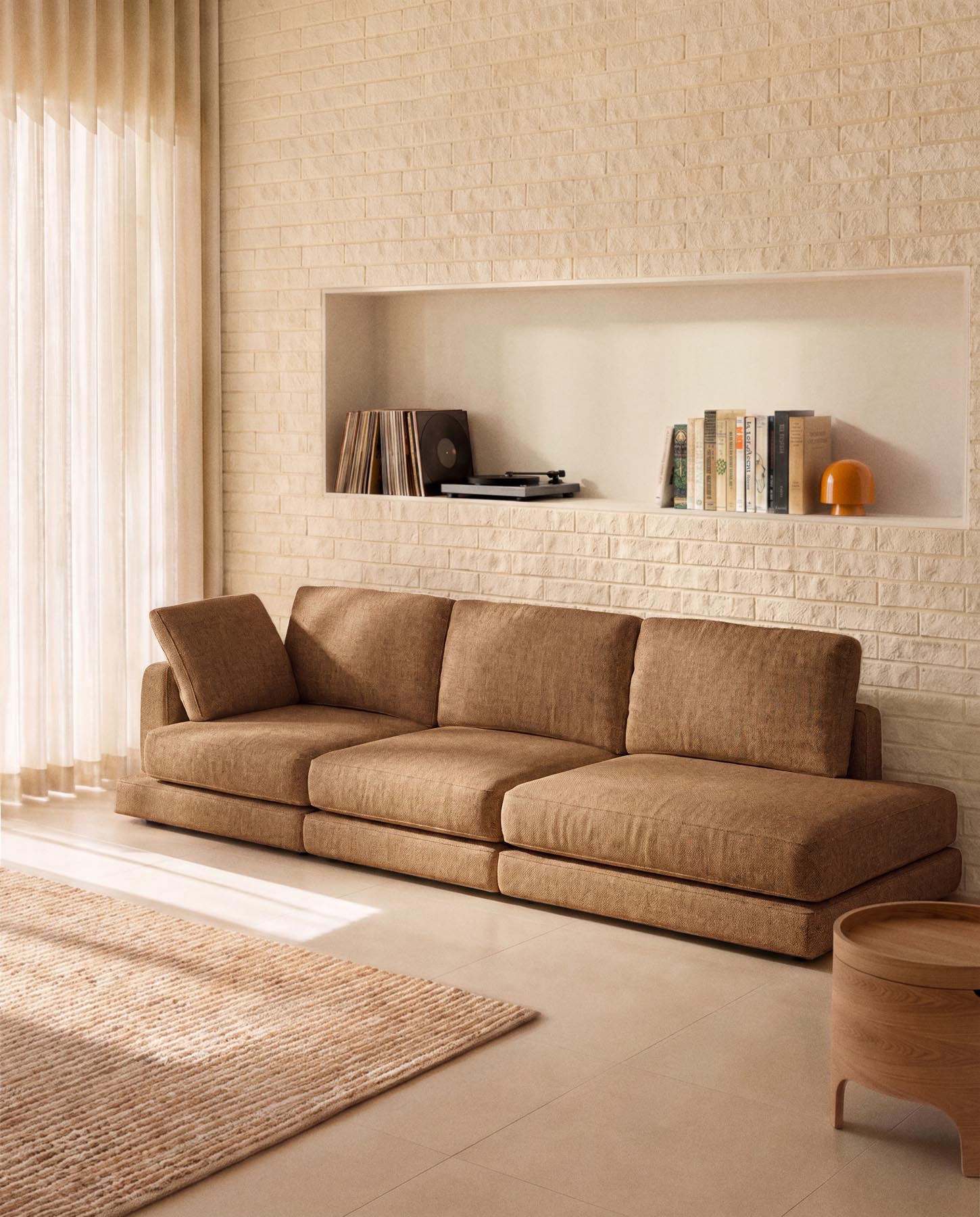 4-Sitzer-Modularsofa Gala mit Randmodul links aus senfgelbem Microbouclé, FSC Mix Credit, 315 cm in Senfgelb präsentiert im Onlineshop von KAQTU Design AG. 4er Sofa ist von Kave Home