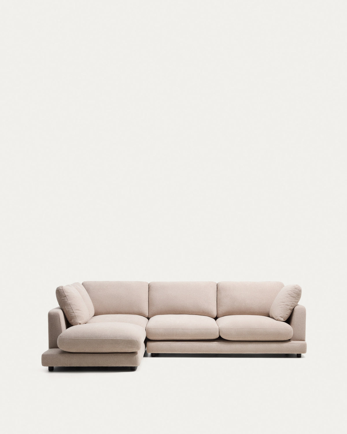 4-Sitzer-Sofa Gala aus Microbouclé mit Chaiselongue links in Beige, FSC Mix Credit, 300 cm in Beige präsentiert im Onlineshop von KAQTU Design AG. L-Sofa links ist von Kave Home