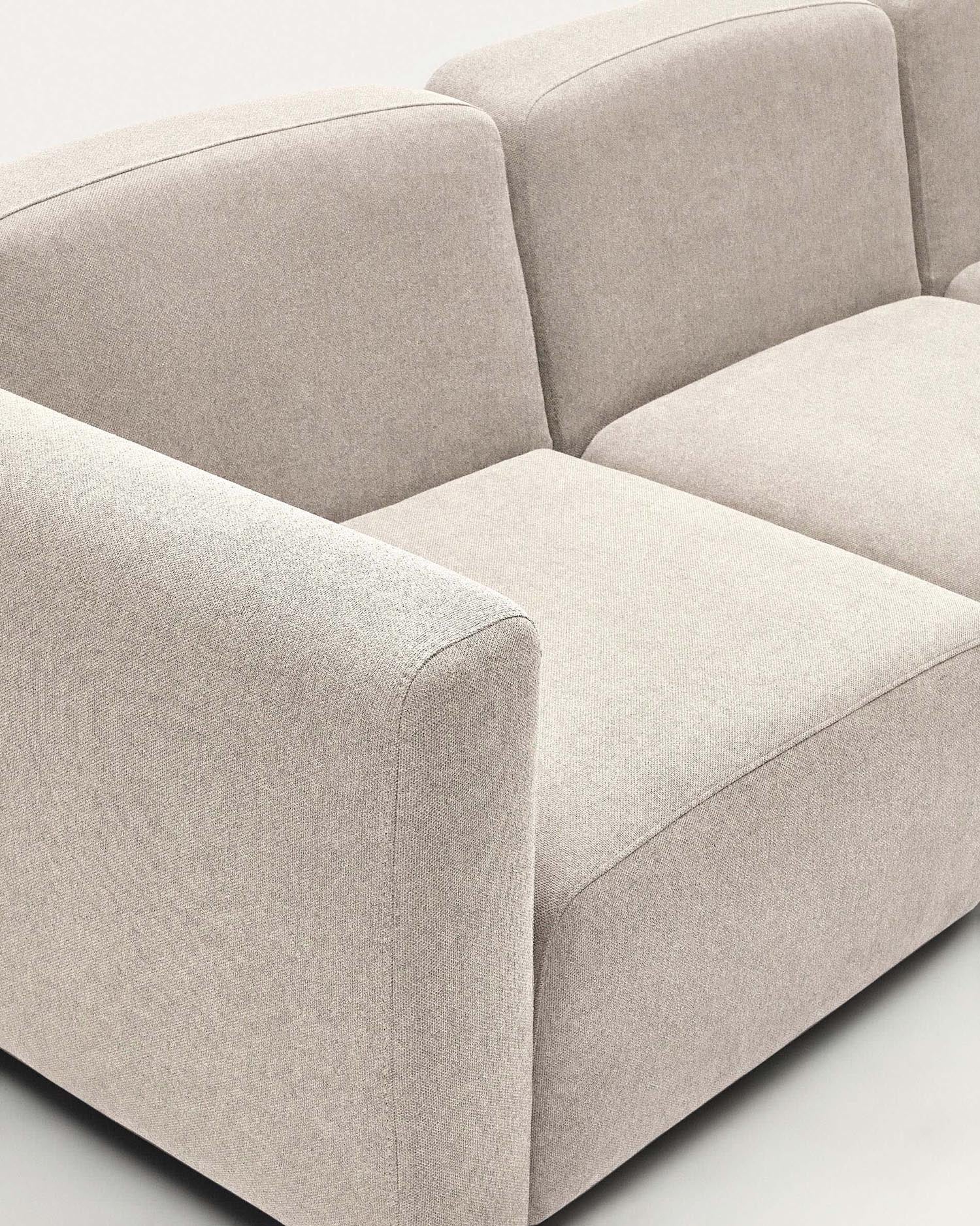 Neom 3-Sitzer-Sofa in Beige, 263 cm, modular und FSC-zertifiziert. Stilvolles Design trifft auf umweltbewusste Qualität.
