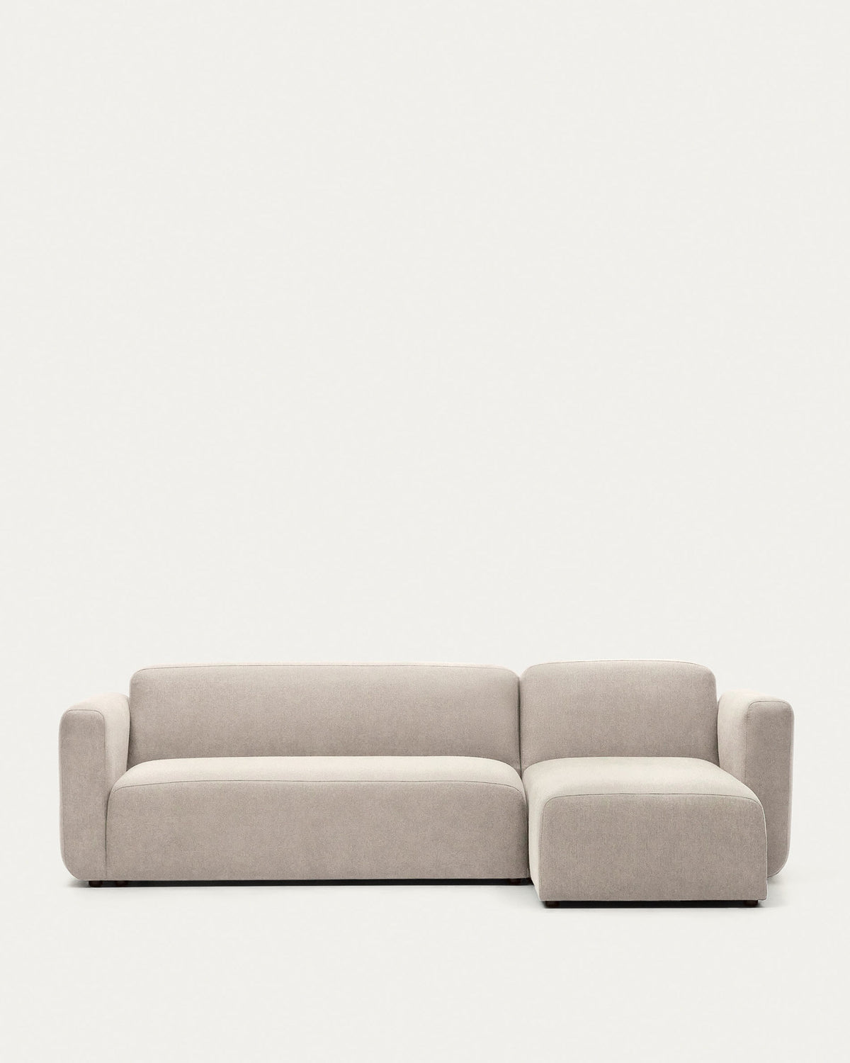 Neom modulares 3-Sitzer-Sofa Chaiselongue rechts/links Beige 263 cm FSC Mix Credit in Beige präsentiert im Onlineshop von KAQTU Design AG. L-Sofa rechts ist von Kave Home