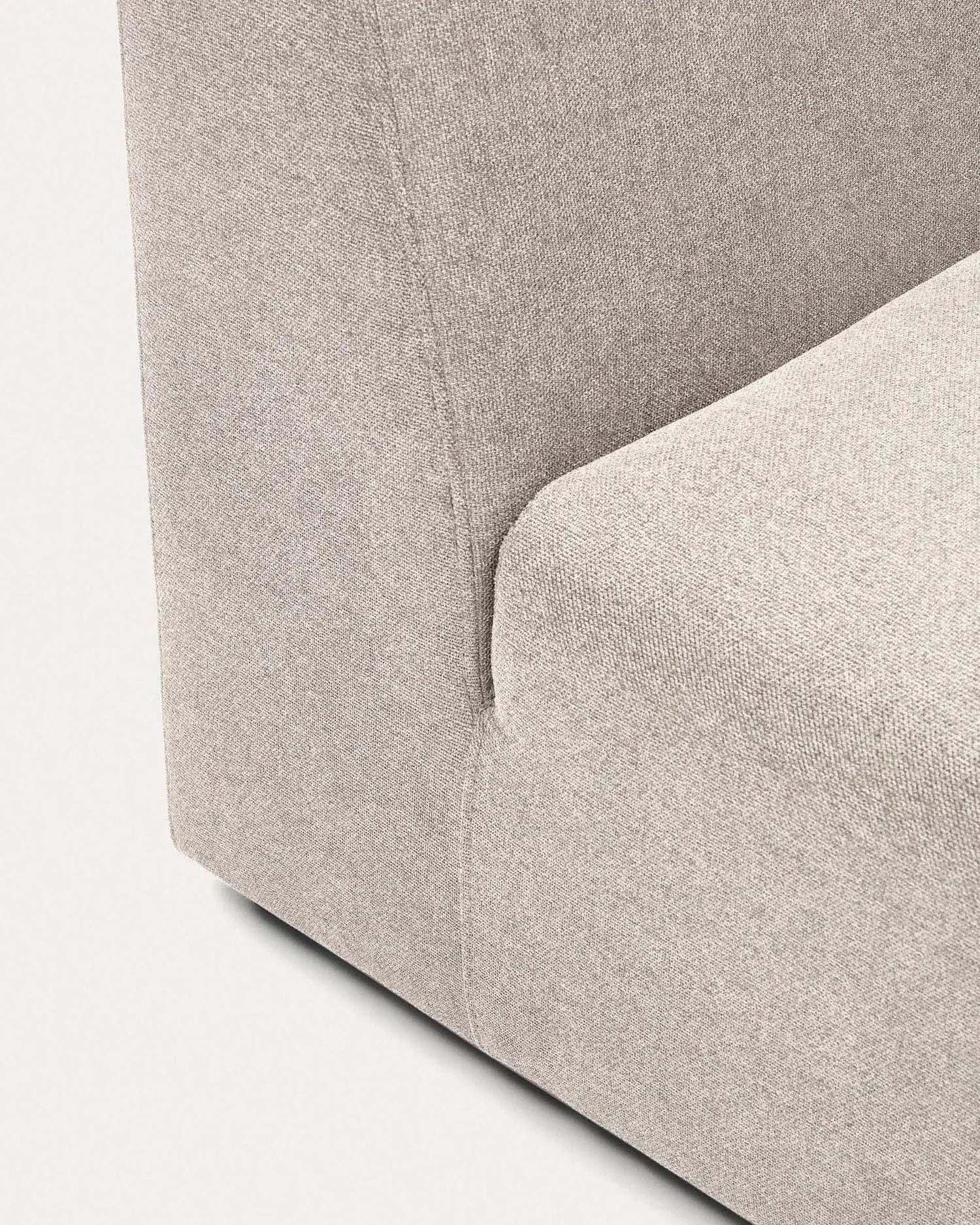 Elegantes Neom Chaiselongue-Modul in Beige, 152x75 cm, FSC-zertifiziert, von Kave Home – stilvoll, bequem und nachhaltig.