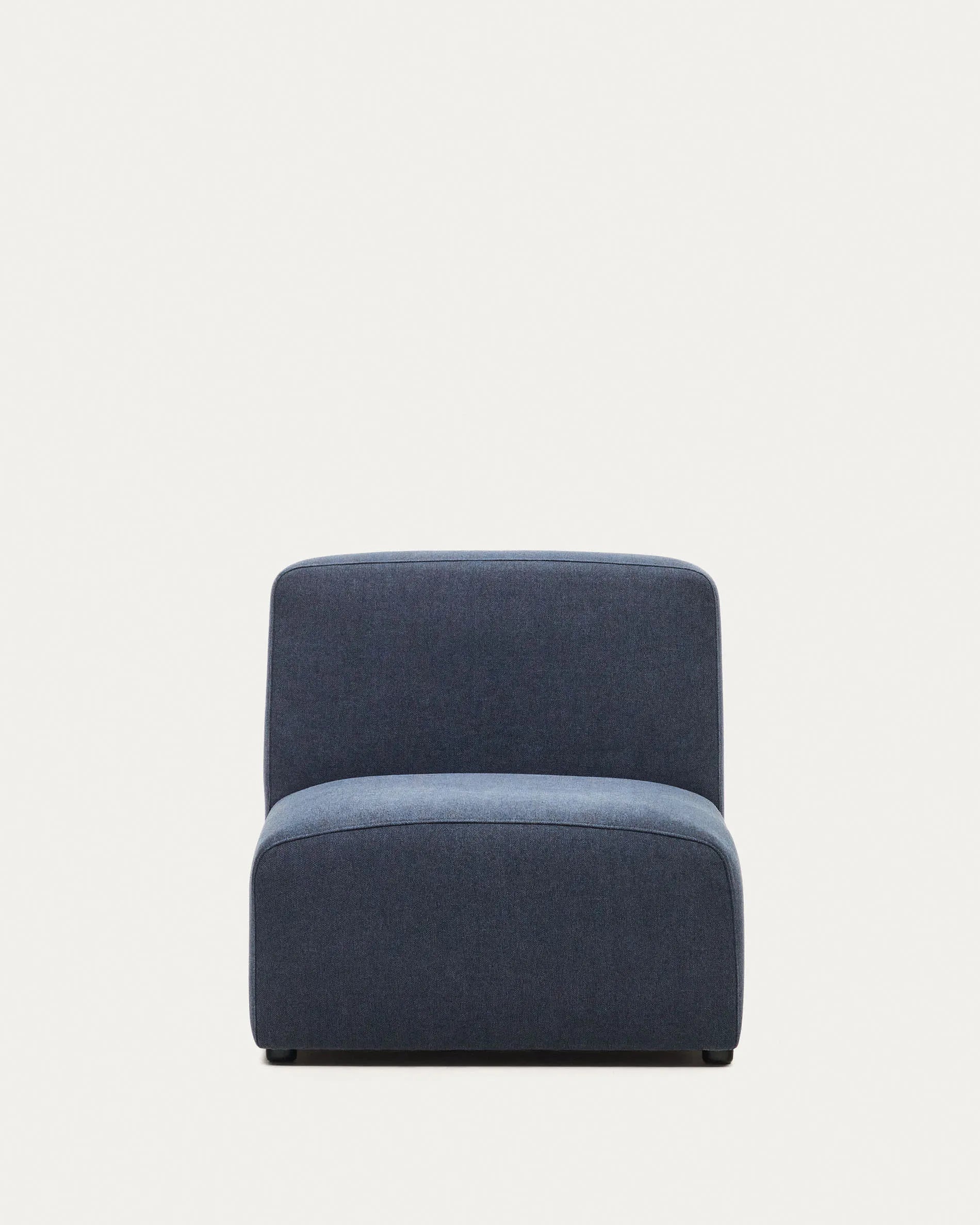 Das Neom Sitzmodul in Blau (75 cm) von Kave Home kombiniert modernes Design mit nachhaltigen Materialien und FSC-Mix-Zertifikat.
