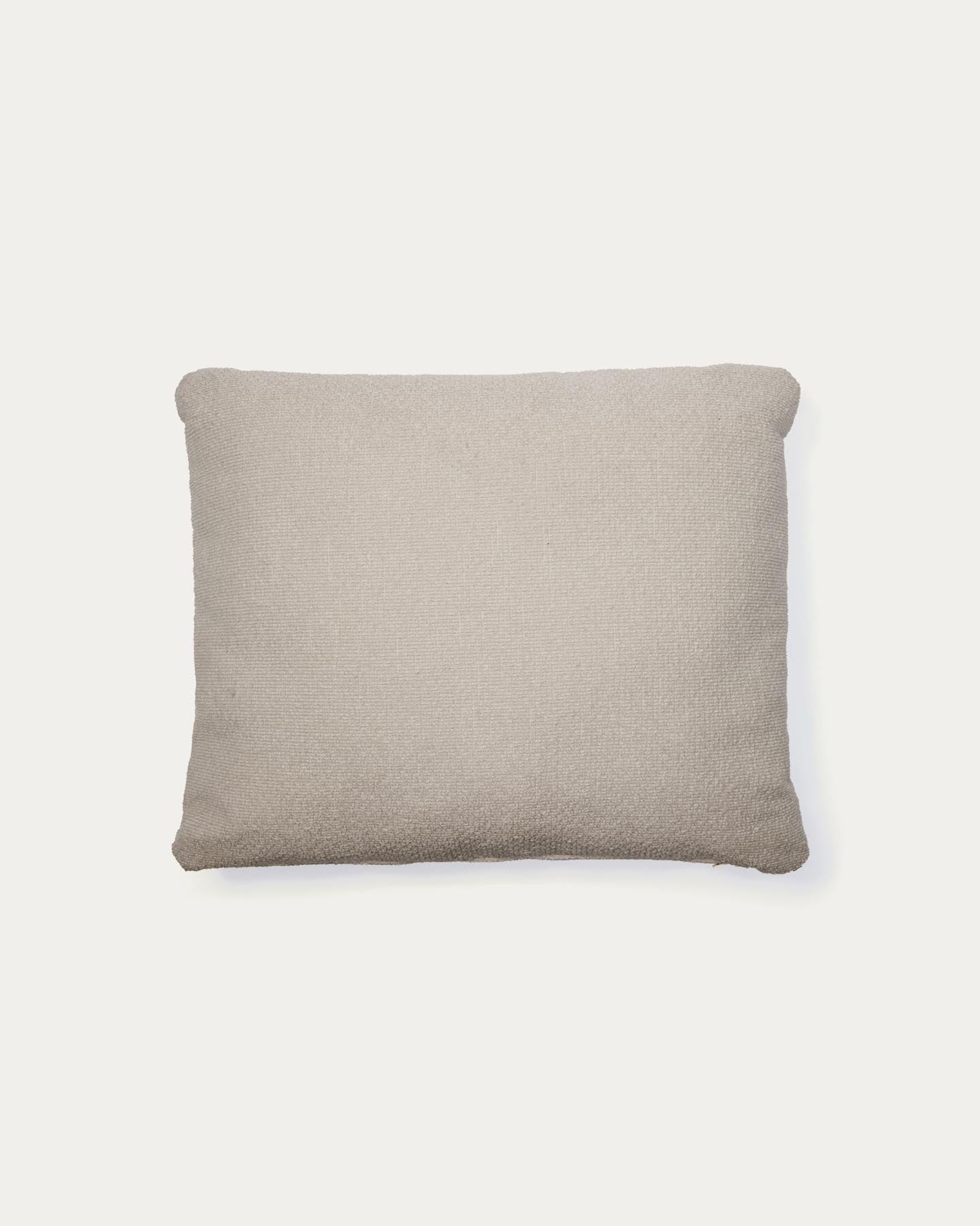 Kissen Martina mit Chenille in Steinton 60 x 52 cm in Steinfarben präsentiert im Onlineshop von KAQTU Design AG. Deko Kissen ist von Kave Home