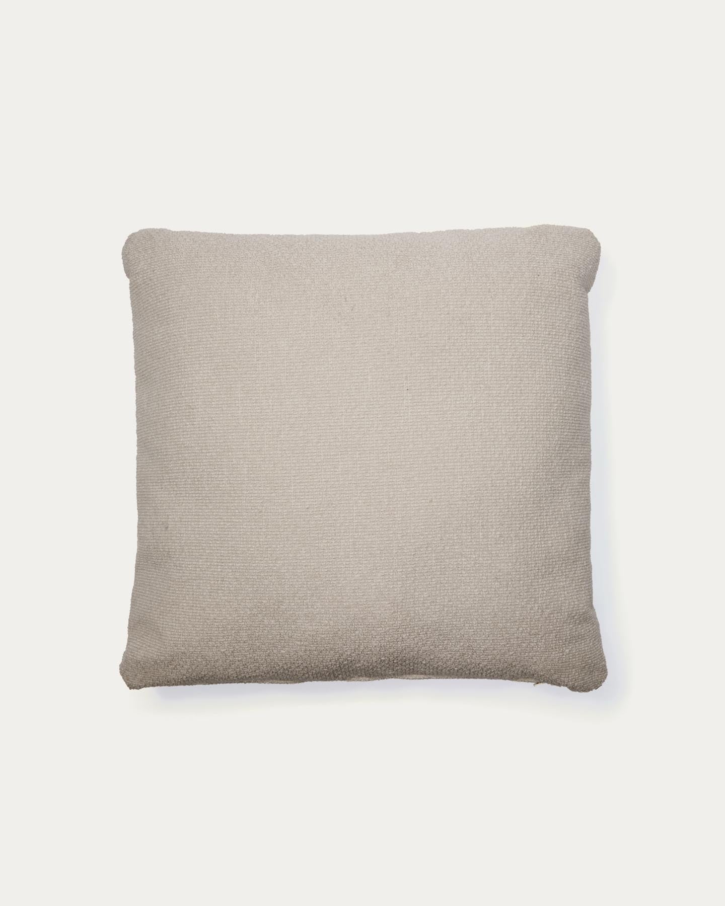 Schwer entflammbares Kissen Martina in Chenille in Steinton 52 x 52 cm in Steinfarben präsentiert im Onlineshop von KAQTU Design AG. Deko Kissen ist von Kave Home