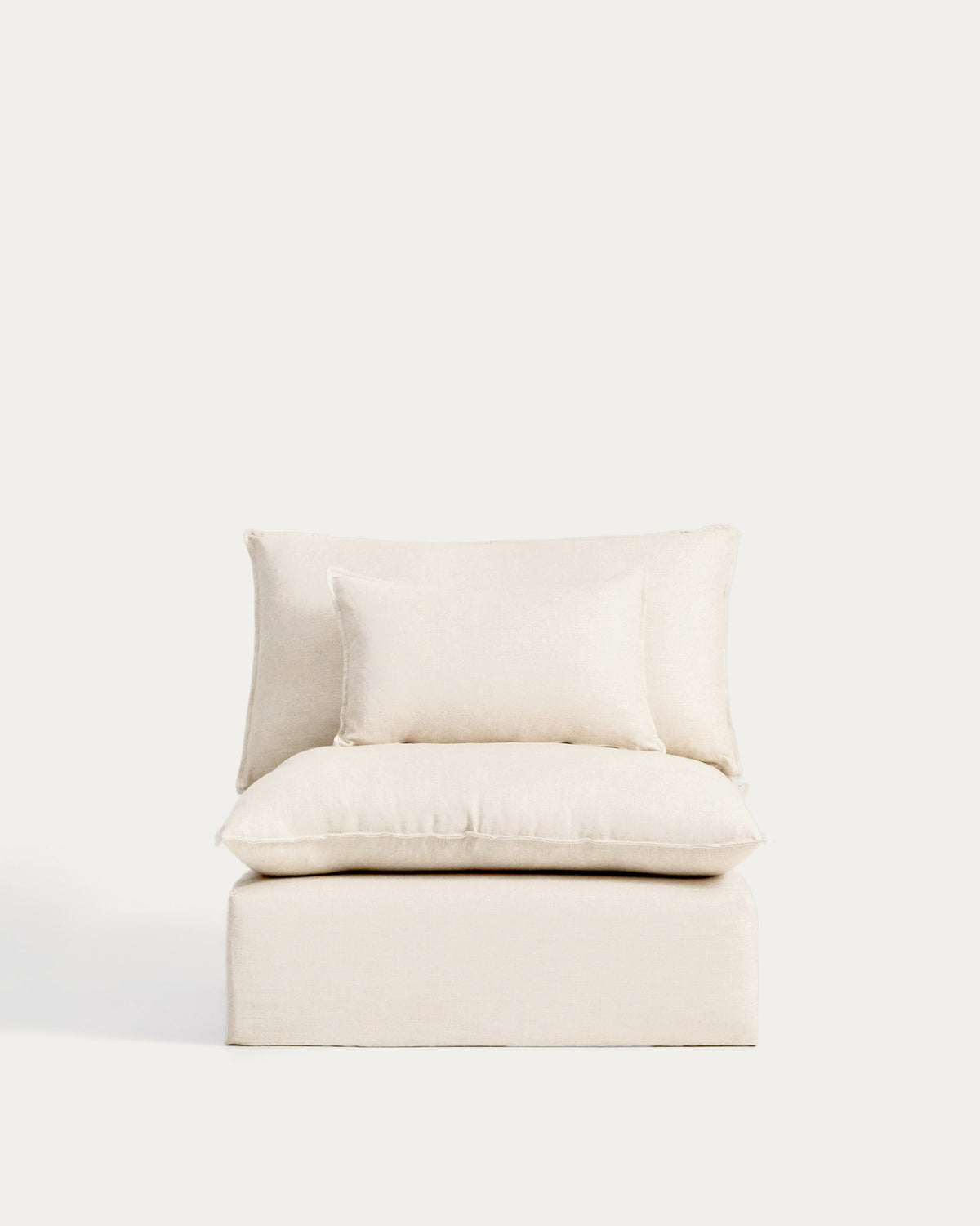 Sessel Anarela mit abnehmbarem Bezug aus Leinen und Viskose in Beige, 110 cm, FSC Mix Credit in Beige präsentiert im Onlineshop von KAQTU Design AG. Sessel ist von Kave Home
