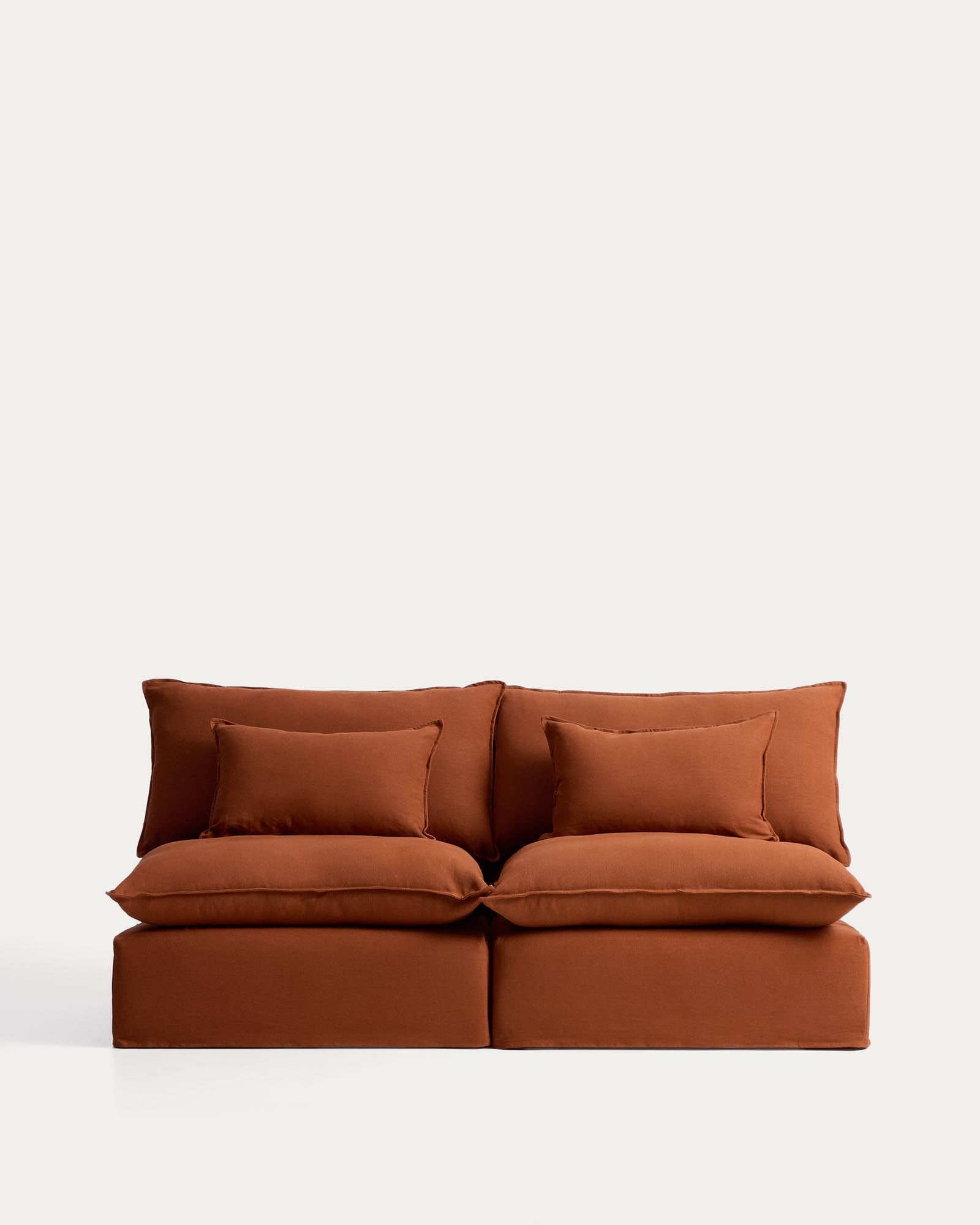 3-Sitzer-Modularsofa Anarela mit abnehmbarem Bezug aus Leinen in Terrakotta, 220 cm, FSC Mix Credit in Terrakotta präsentiert im Onlineshop von KAQTU Design AG. 3er Sofa ist von Kave Home