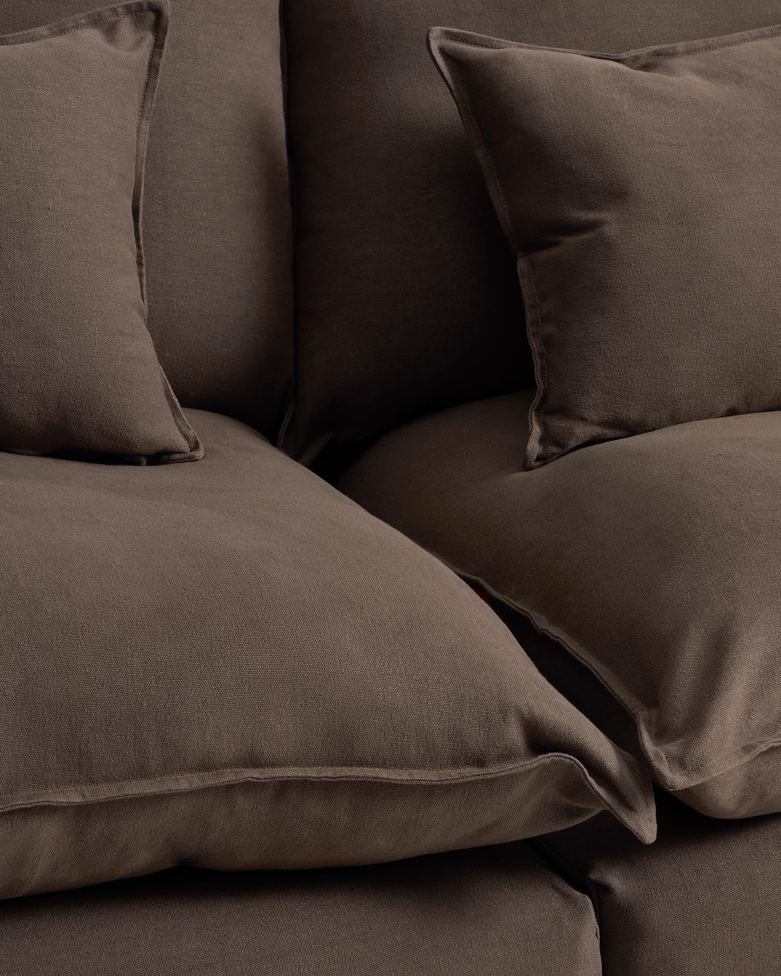 3-Sitzer-Modularsofa Anarela mit abnehmbarem Bezug aus Leinen in Taupe, 220 cm, FSC Mix Credit in Taupe präsentiert im Onlineshop von KAQTU Design AG. 3er Sofa ist von Kave Home