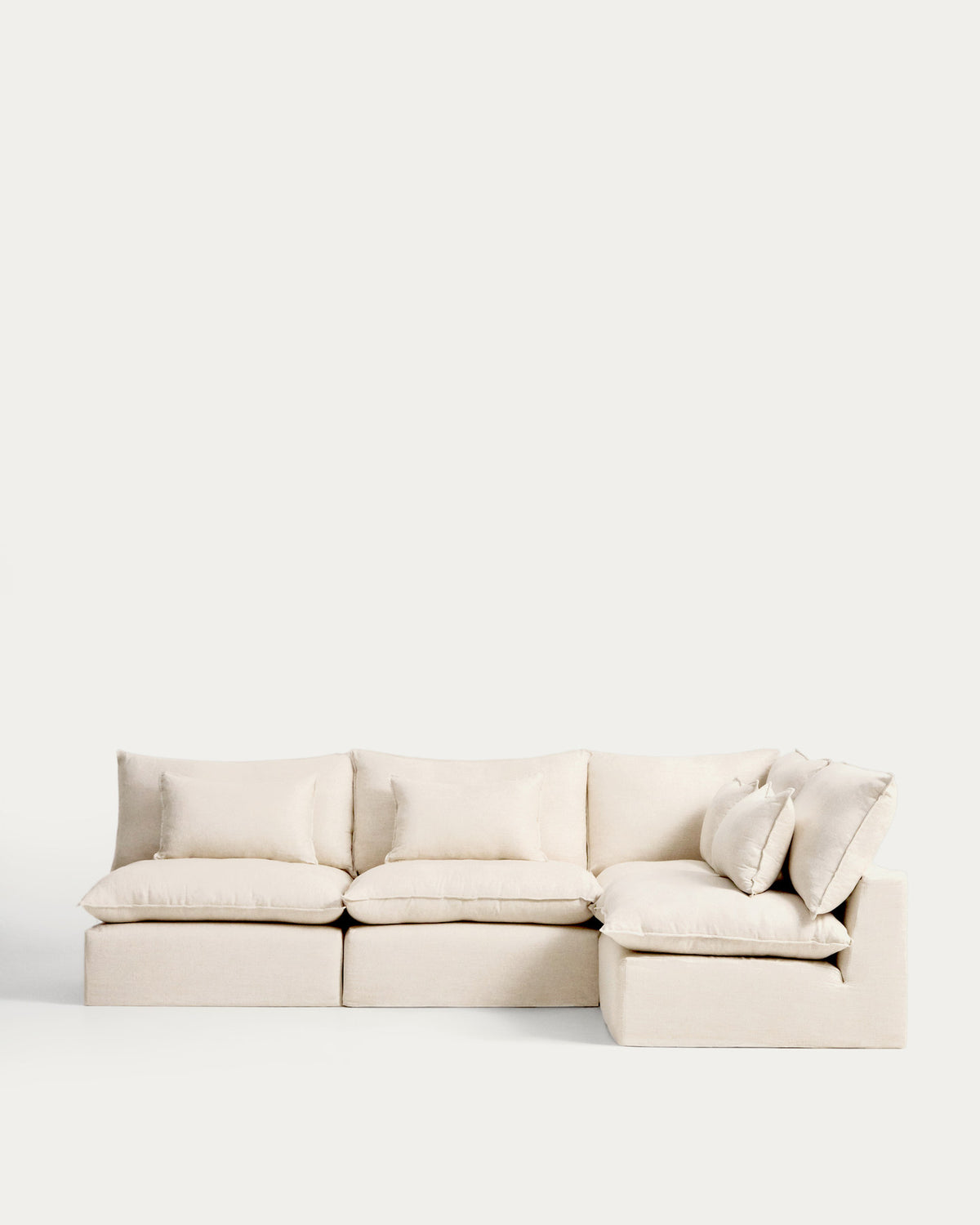 Modulares 6-Sitzer-Ecksofa Anarela mit abnehmbarem Bezug aus Leinen und Viskose in Beige, 327 x 217 cm / 217 x 327 cm, FSC Mix Credit in Beige präsentiert im Onlineshop von KAQTU Design AG. 5er Sofa ist von Kave Home