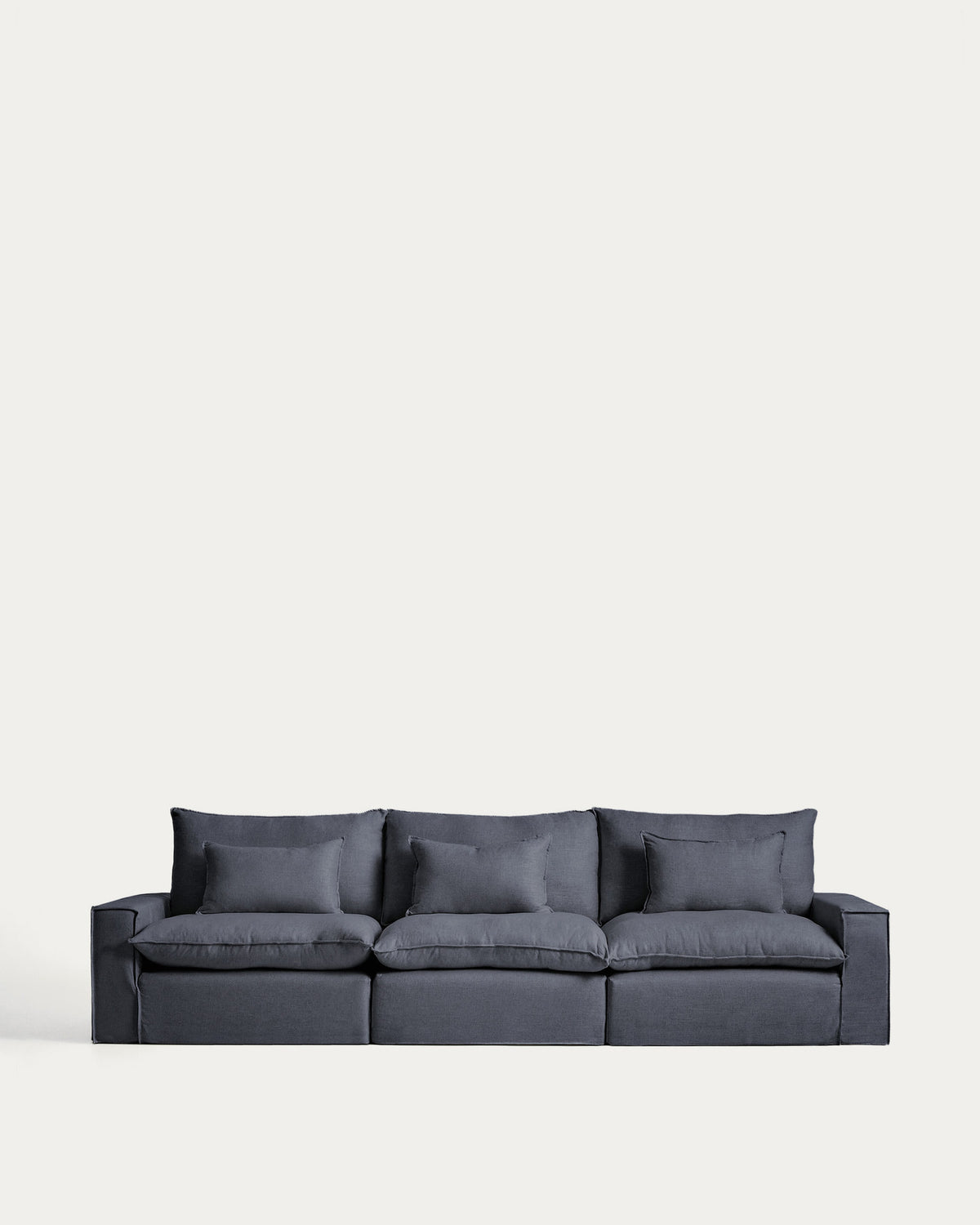 5-Sitzer-Modularsofa Anarela mit abnehmbarem Bezug aus Leinen und Viskose in Dunkelgrau, 370 cm, FSC Mix Credit in Dunkelgrau präsentiert im Onlineshop von KAQTU Design AG. 5er Sofa ist von Kave Home