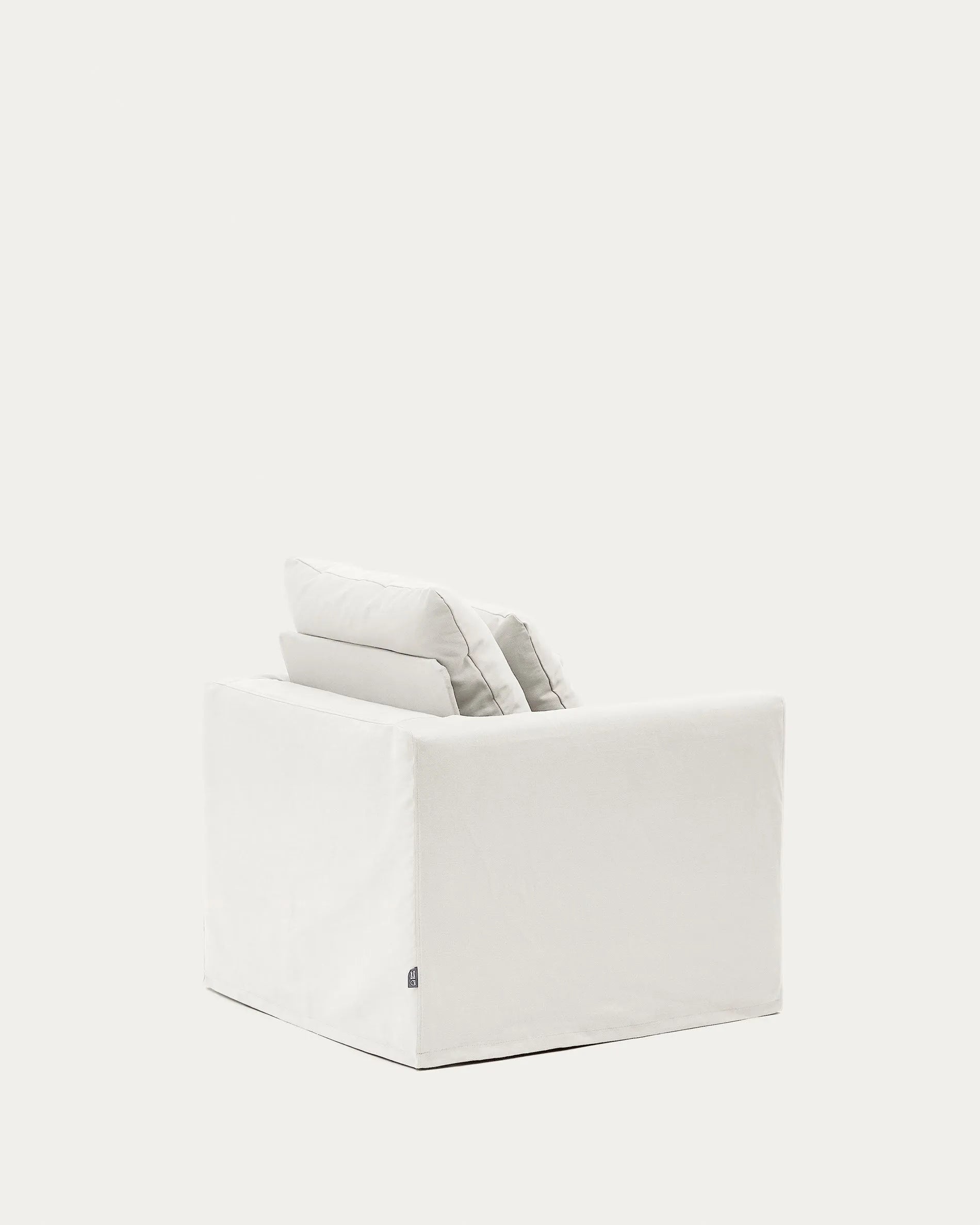 Eleganter Nora Sessel: Naturfarbene Leinen-Baumwollbezüge, modernes Design, umweltfreundlich, komfortabel und vielseitig.