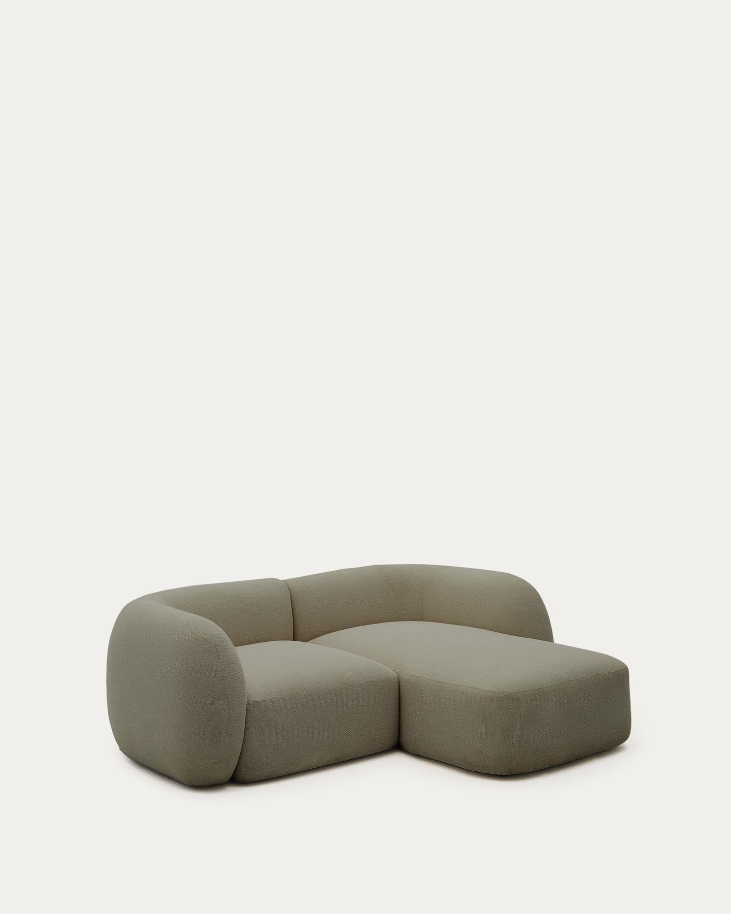 Schwer entflammbares 2-Sitzer-Modularsofa Martina mit Chenille und Chaiselongue rechts in Grün 230 cm in Grün präsentiert im Onlineshop von KAQTU Design AG. L-Sofa rechts ist von Kave Home