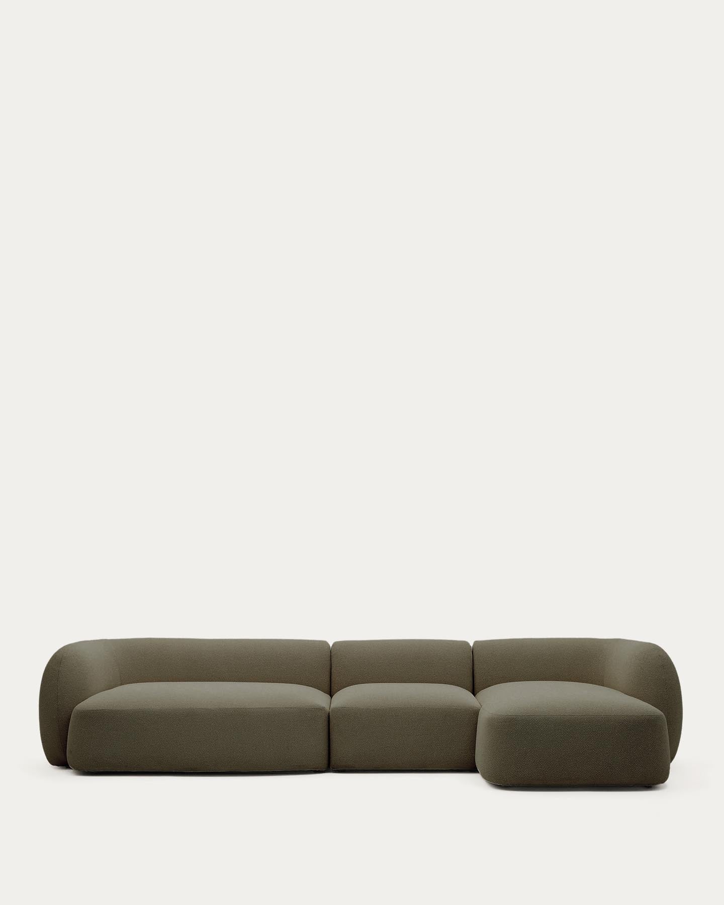 Schwer entflammbares 4-Sitzer-Modularsofa Martina mit Chenille und Chaiselongue rechts in Grün 377 cm in Grün präsentiert im Onlineshop von KAQTU Design AG. L-Sofa rechts ist von Kave Home