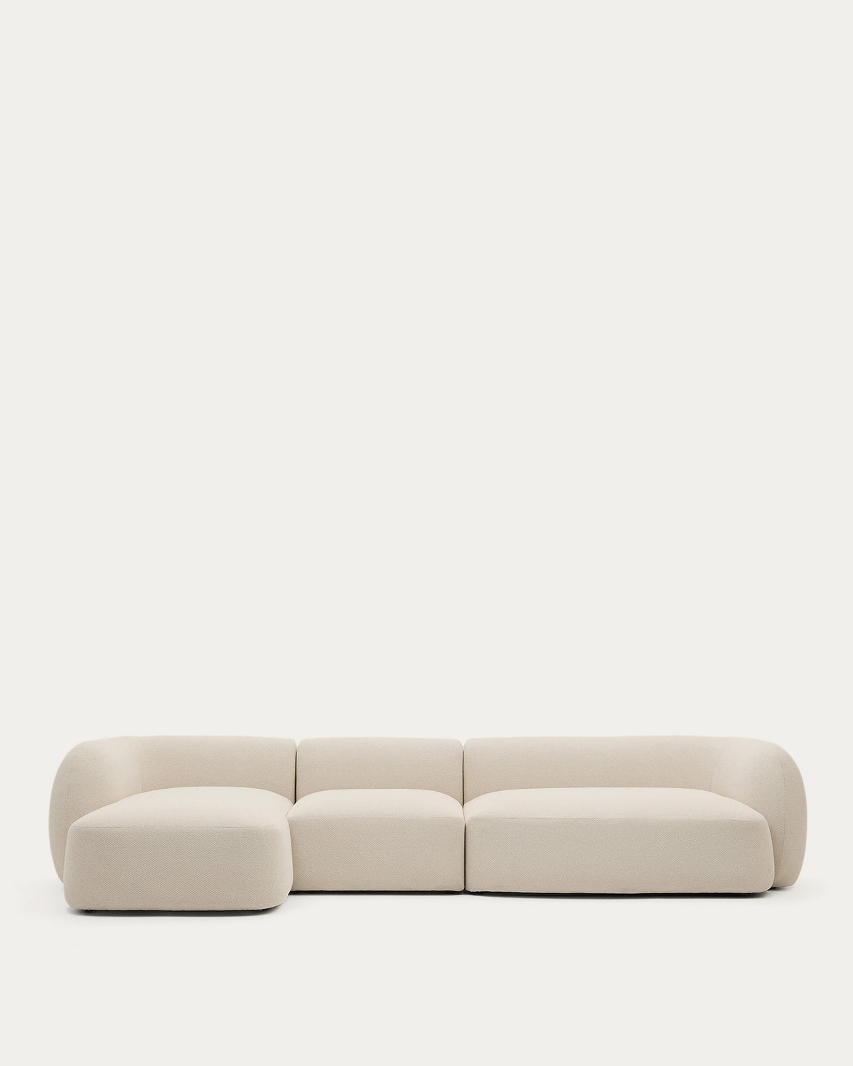 4-Sitzer-Modularsofa Martina mit Chenille und Chaiselongue links in Ecru 377 cm in Ecru präsentiert im Onlineshop von KAQTU Design AG. L-Sofa links ist von Kave Home