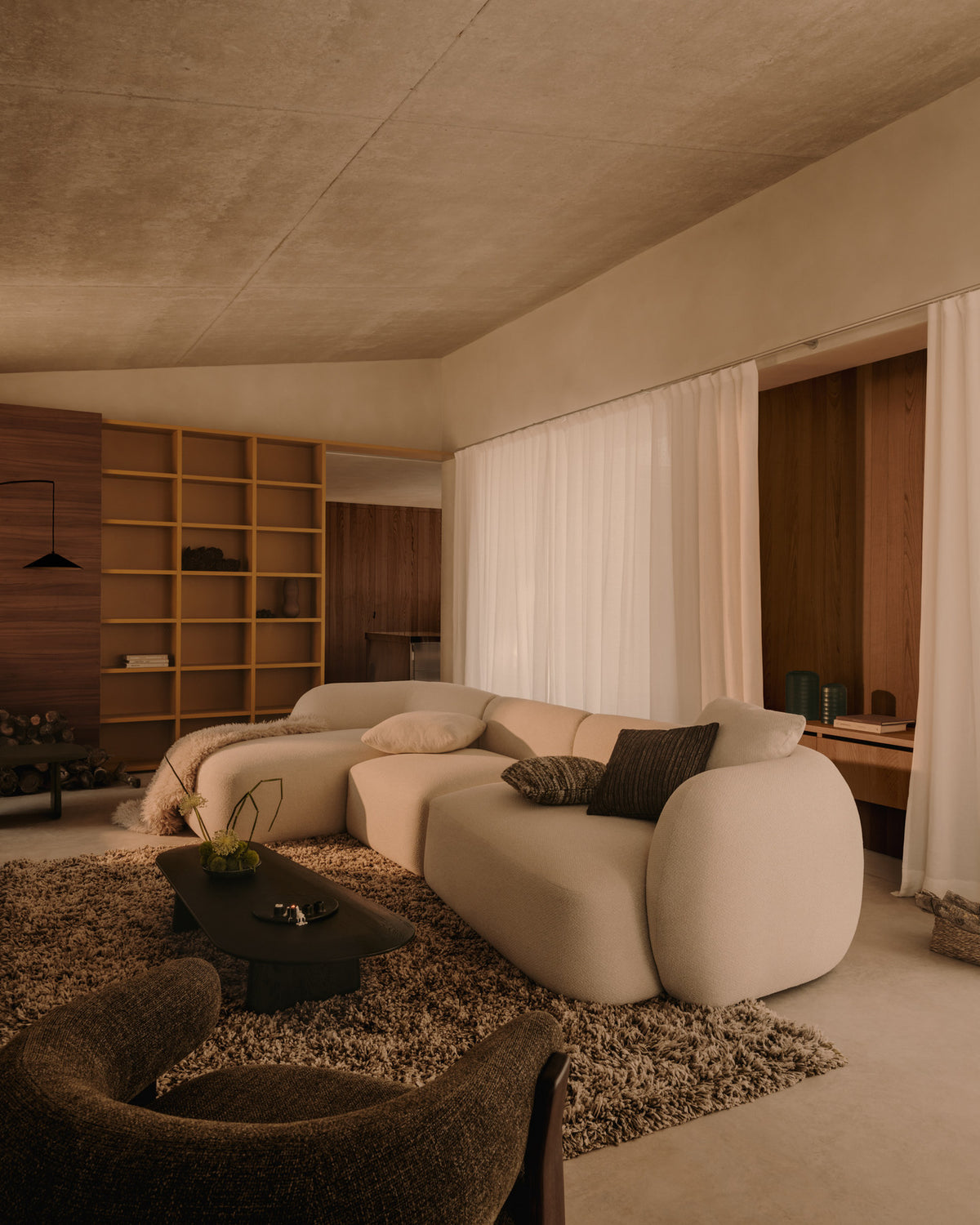 4-Sitzer-Modularsofa Martina mit Chenille und Chaiselongue links in Ecru 377 cm in Ecru präsentiert im Onlineshop von KAQTU Design AG. L-Sofa links ist von Kave Home