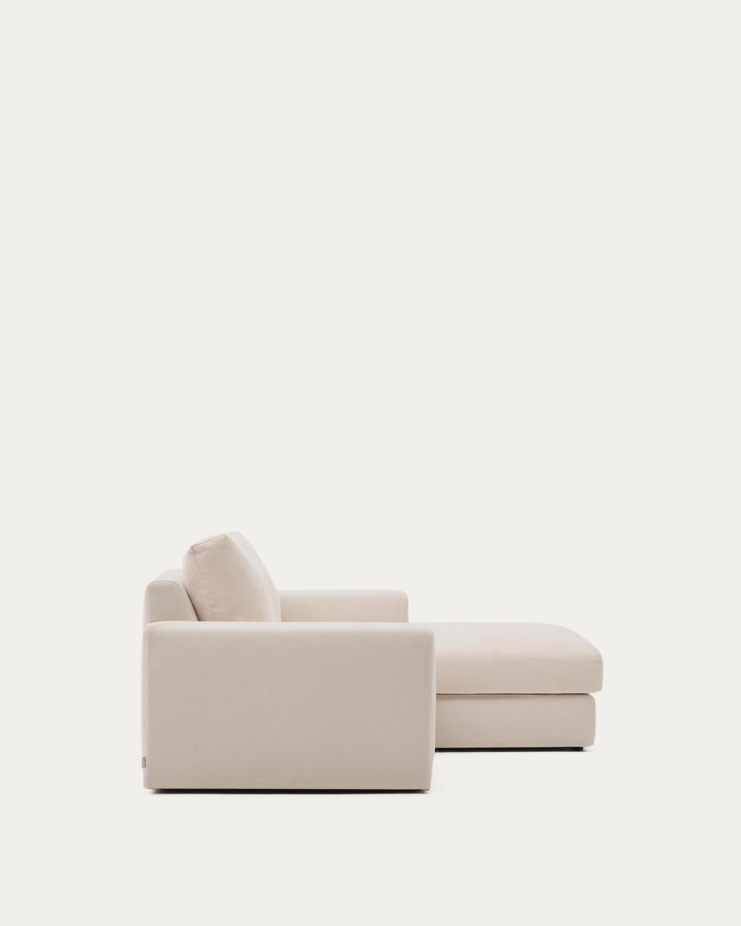 Modulares Sofa Alea für 3 Personen mit abnehmbarem Bezug aus Chenille mit Chaiselongue rechts in Beige, 220 cm in Beige präsentiert im Onlineshop von KAQTU Design AG. 3er Sofa ist von Kave Home