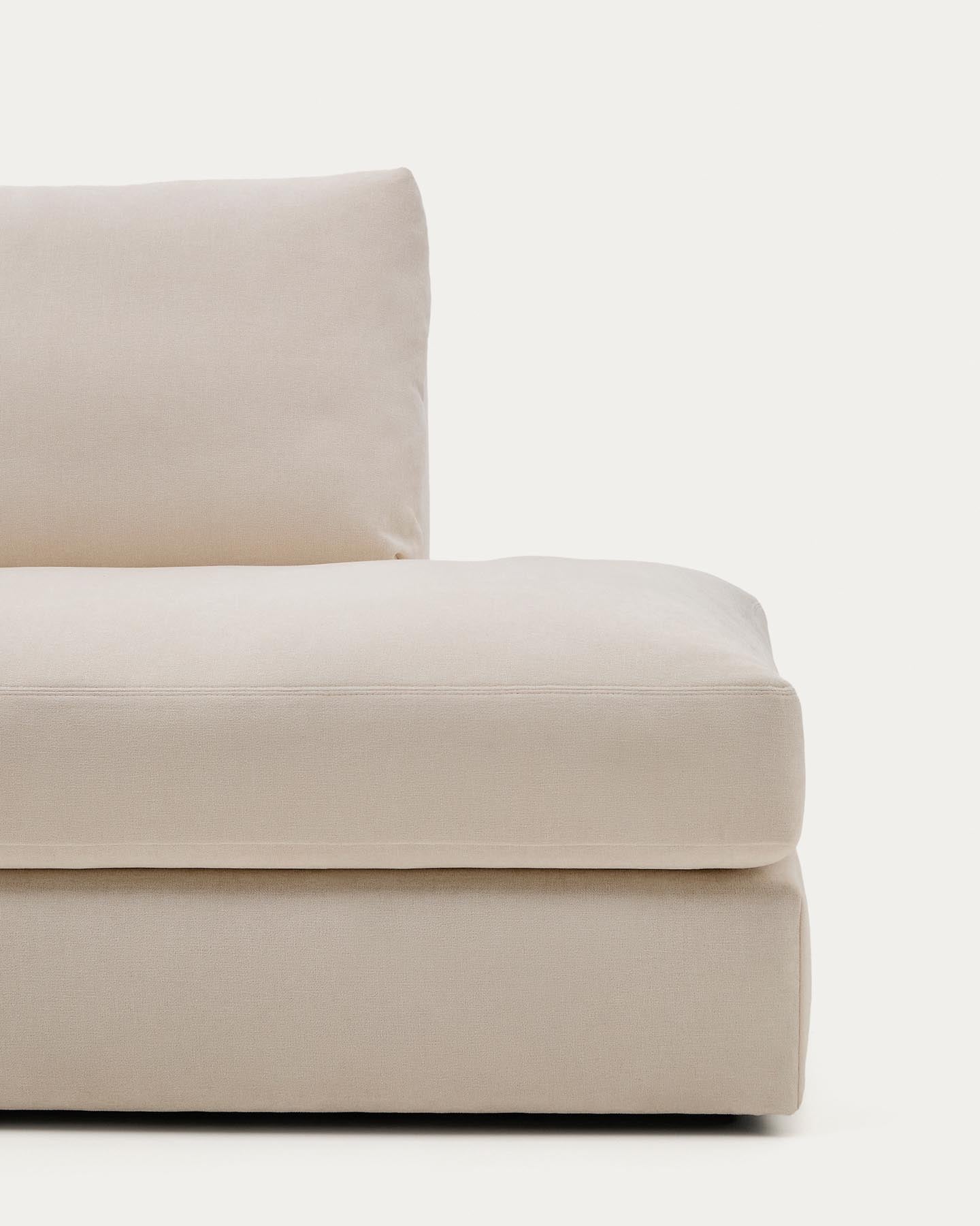 Modulares Sofa Alea für 5 Personen mit abnehmbarem Bezug aus Chenille mit Chaiselongue links in Beige, 340 cm in Beige präsentiert im Onlineshop von KAQTU Design AG. 3er Sofa ist von Kave Home