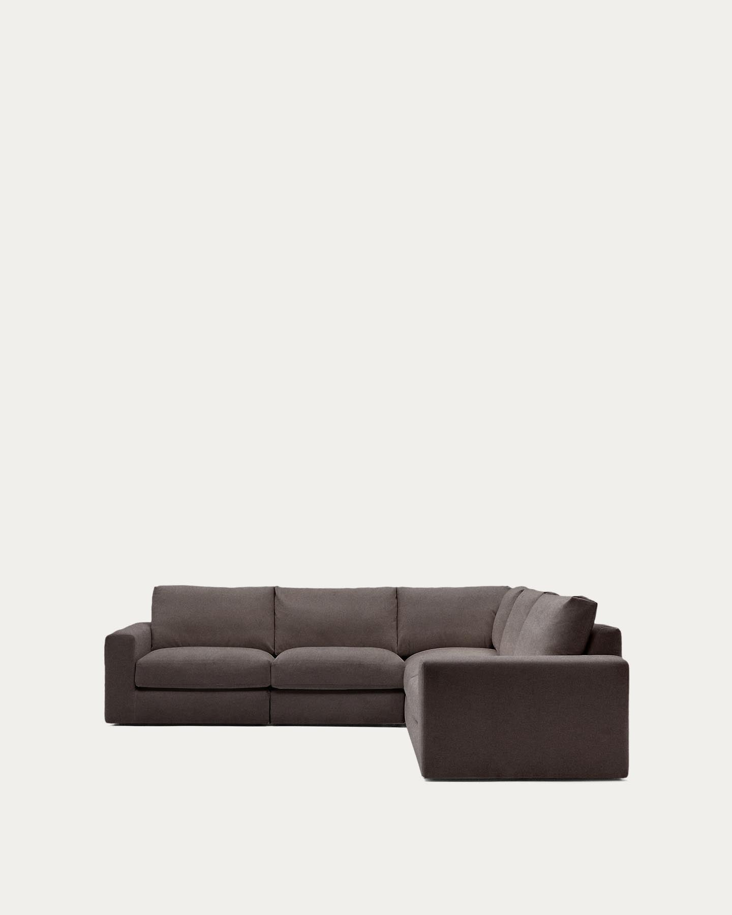 Modulares 5-Sitzer-Ecksofa Alea mit Bezug aus Chenille in Dunkelbraun, 310 x 310 cm in Dunkelbraun präsentiert im Onlineshop von KAQTU Design AG. 3er Sofa ist von Kave Home