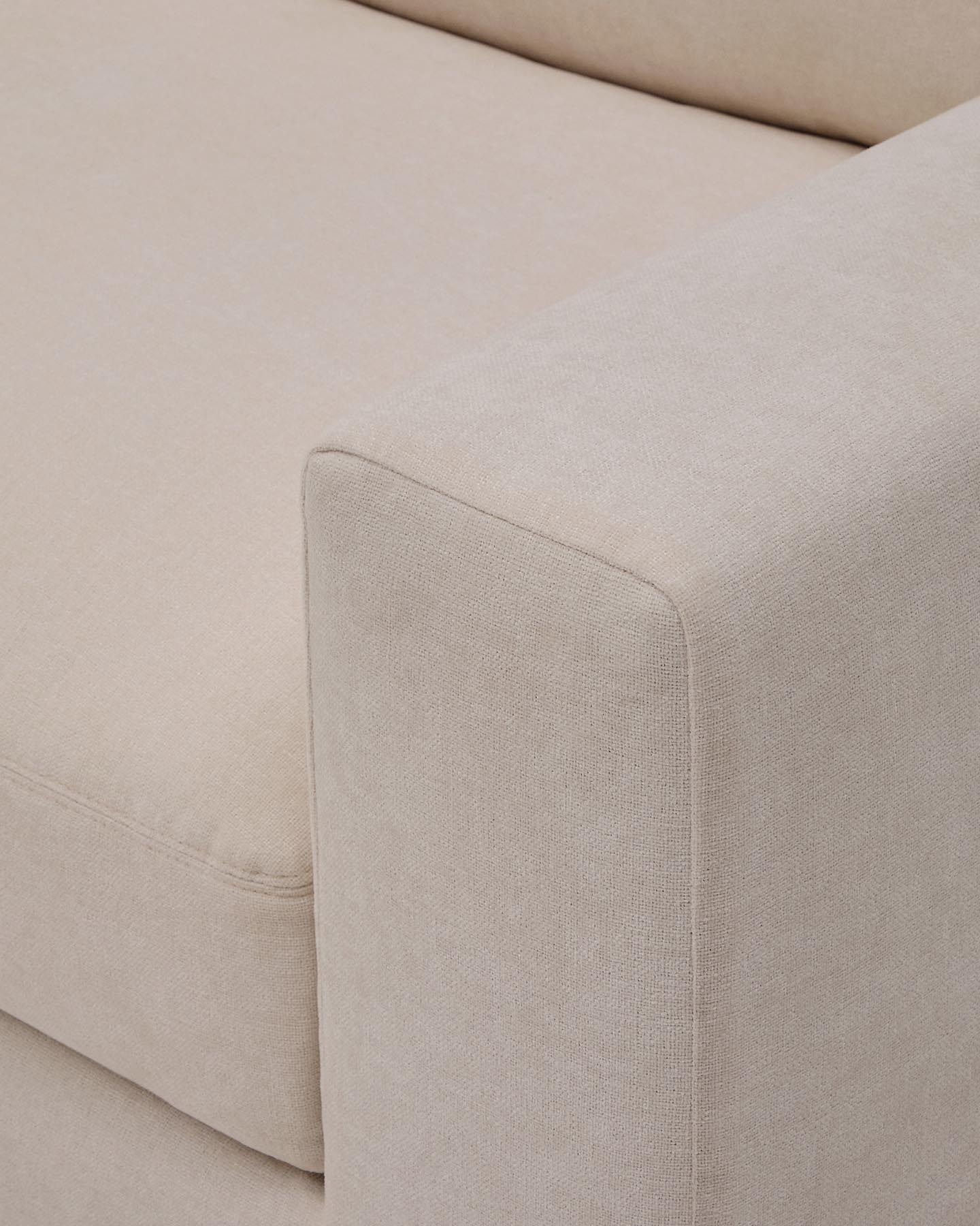 Modulares 5-Sitzer-Ecksofa Alea mit Bezug aus Chenille in Beige, 310 x 310 cm in Beige präsentiert im Onlineshop von KAQTU Design AG. 3er Sofa ist von Kave Home