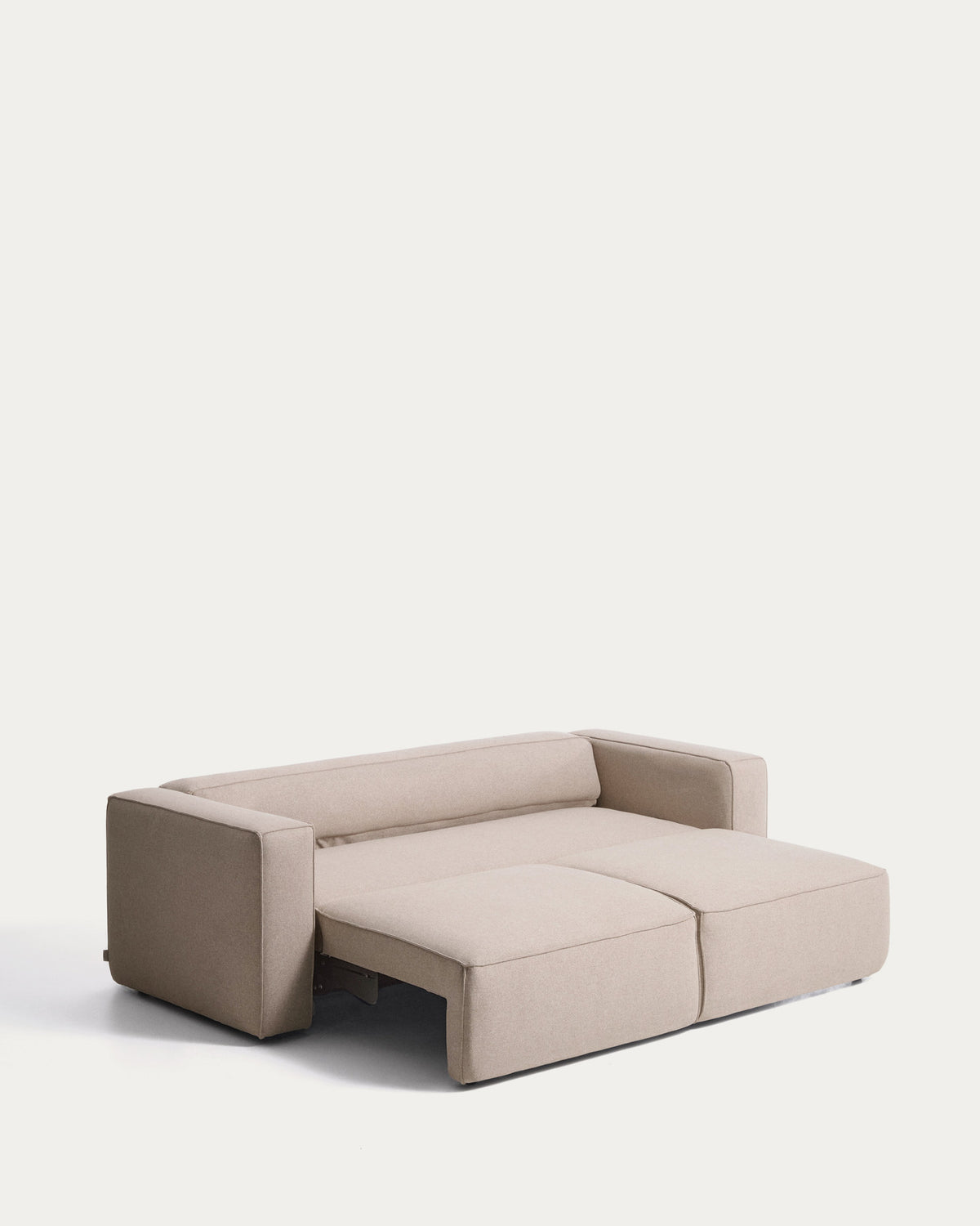 Beiges 3-Sitzer-Bettsofa Marela mit Stoffbezug, Armlehnen und schwarzen Beinen