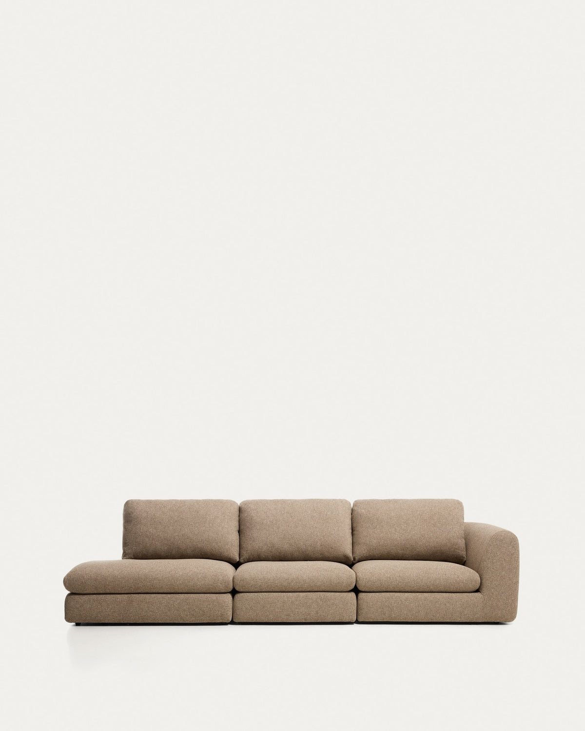 4-Sitzer Sofa Vera mit Randmodul links in Hellbraun, 325 cm, FSC Mix Credit in Hellbraun präsentiert im Onlineshop von KAQTU Design AG. 4er Sofa ist von Kave Home
