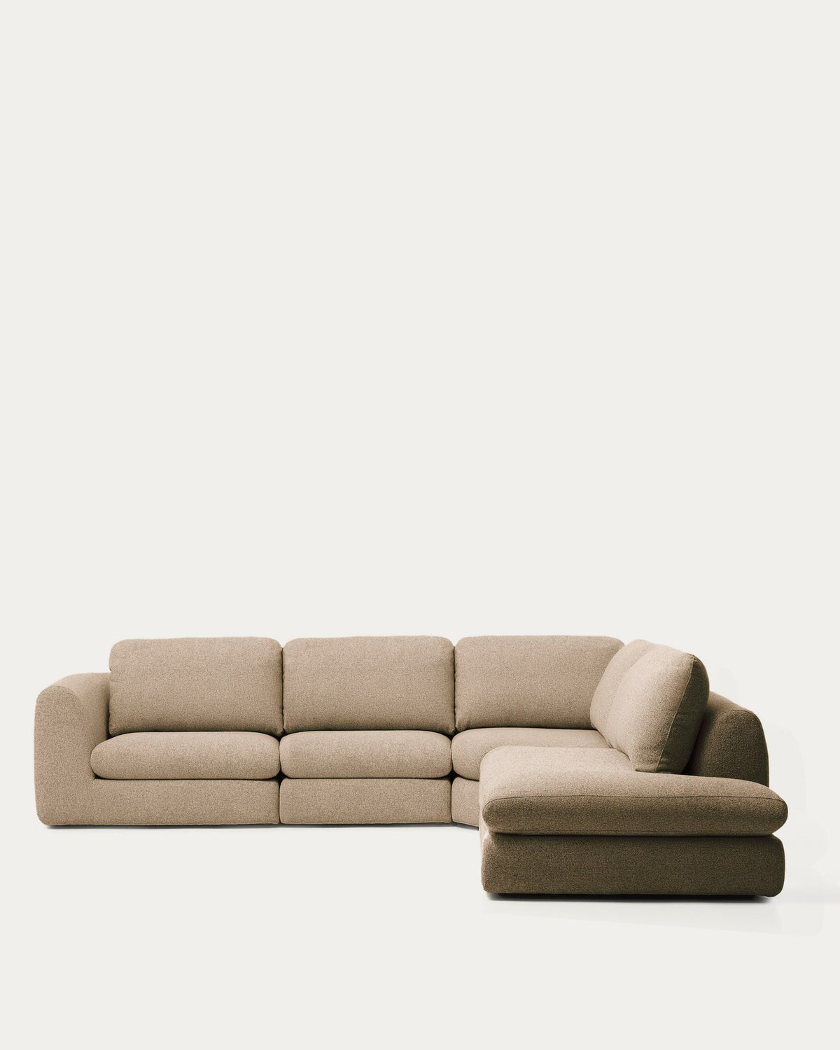 5-Sitzer Ecksofa Vera in Hellbraun mit Randmodul rechts, gepolstert mit strukturiertem Gewebe, Gestell aus Kiefernholz, 330x245 cm.