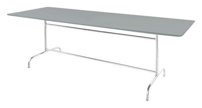 Der Tisch Rigi 240 x 90 von Schaffner überzeugt mit elegantem Design, hochwertiger Verarbeitung und großzügigem Platzangebot.