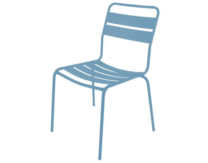 Glarus Ganzmetall-Gartenstuhl ohne Armlehne in Pastellblau präsentiert im Onlineshop von KAQTU Design AG. Gartenstuhl ist von Schaffner