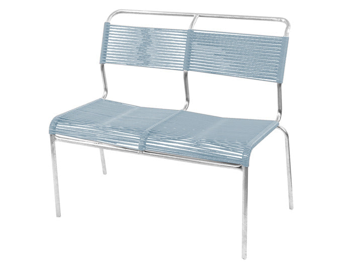 Säntis Spaghetti-2er Gartenbank ohne Armlehne in Pastellblau präsentiert im Onlineshop von KAQTU Design AG. Gartenbank ist von Schaffner