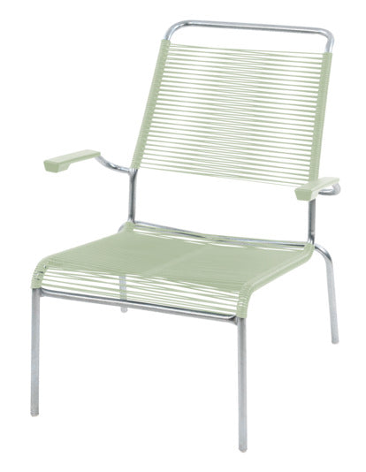 Säntis Lounger Hochlehner Spaghetti in elegantem Design mit weißem Metallrahmen und grauen Kunststoffschnüren, ideal für stilvolle Entspannung im Außenbereich.