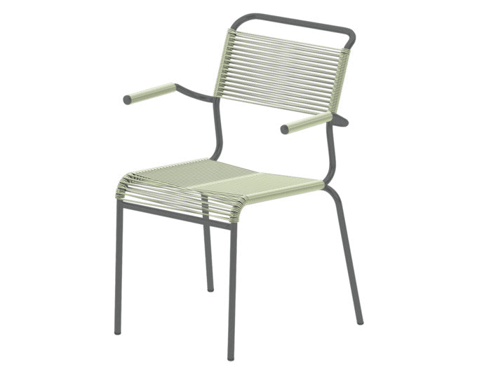 Säntis Spaghetti-Gartenstuhl mit Armlehne in Graphit / Pastellgrün präsentiert im Onlineshop von KAQTU Design AG. Gartenstuhl mit Armlehnen ist von Schaffner