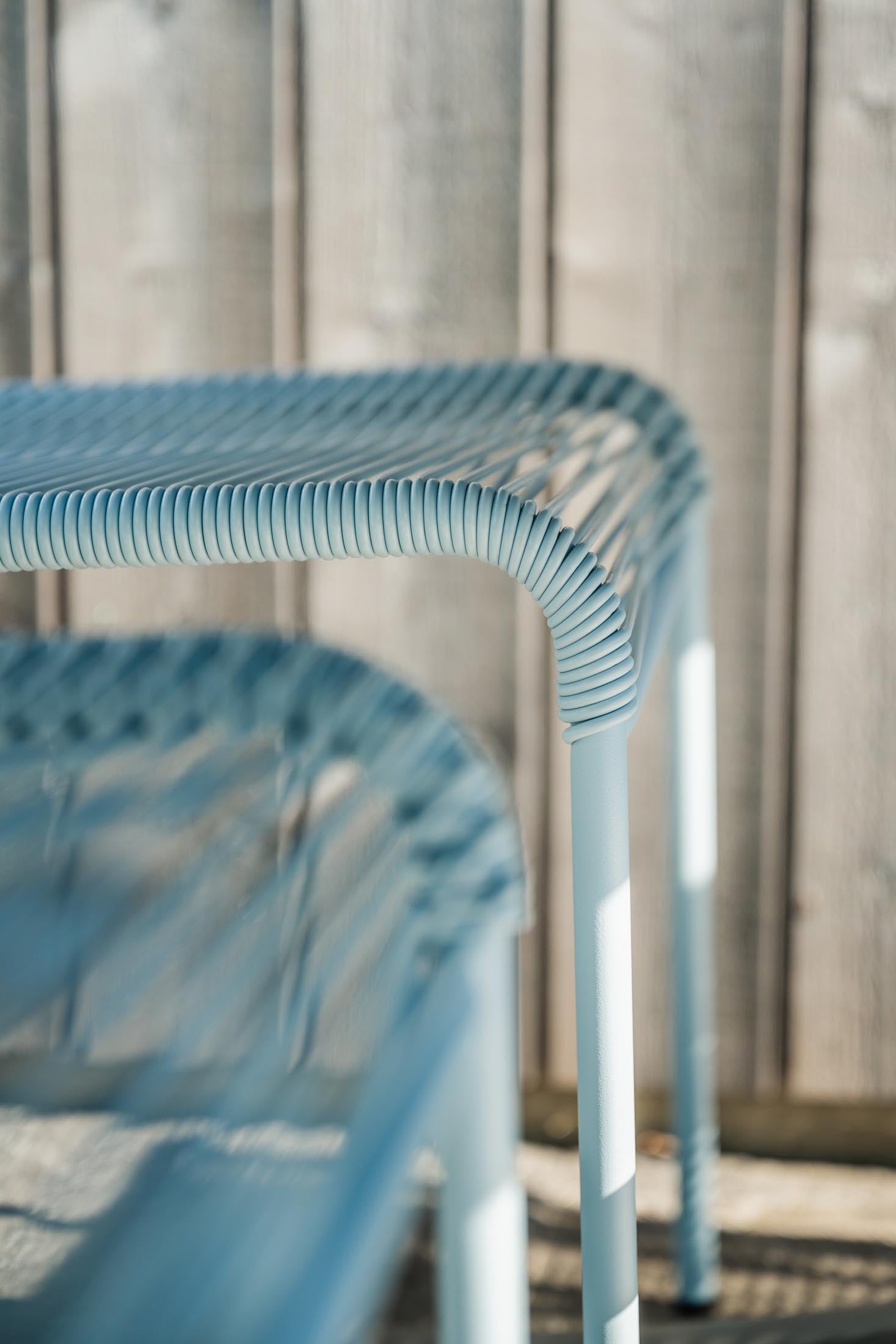 Stilvoller, wetterfester Säntis Spaghetti-Gartenstuhl ohne Armlehne von Schaffner, langlebig, umweltfreundlich, modern, perfekt für Terrasse und Garten.