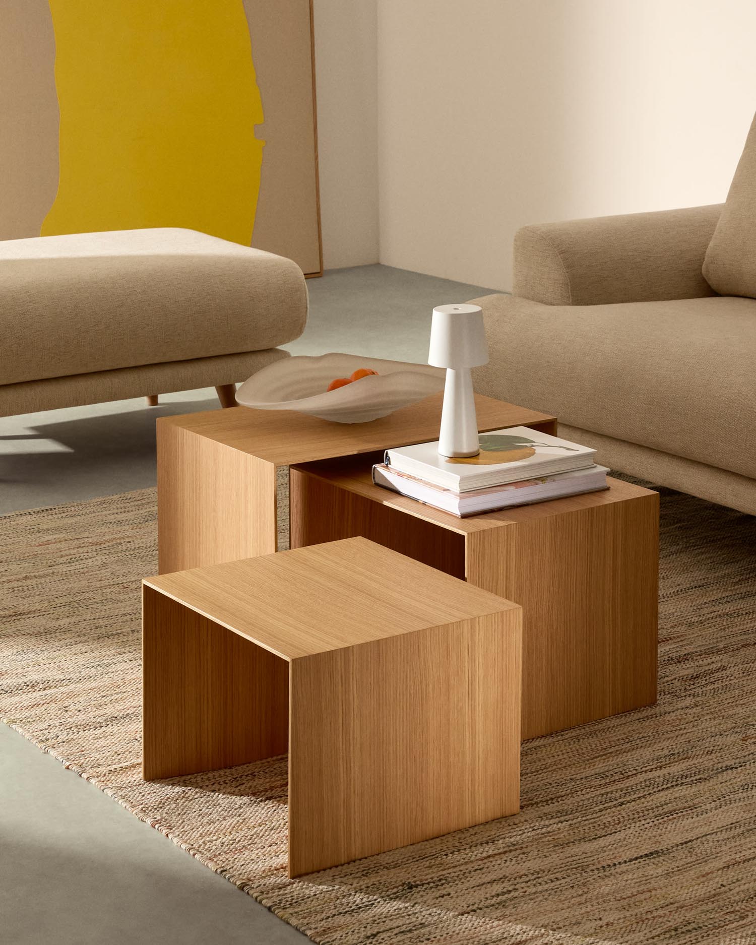 Set Litto: 3 Satztische aus Eichenfurnier, naturfarben, Masse 60x40, 51x36, 42x31 cm, stilvoll und praktisch für Ihr Zuhause.