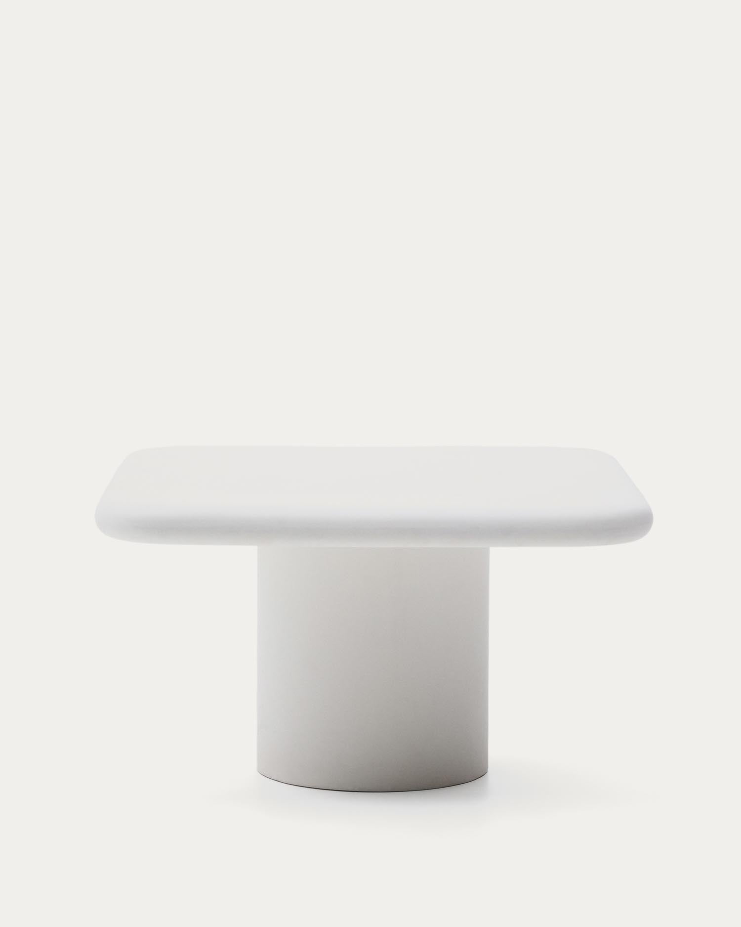 Tisch Addaia aus weißem Zement 135 x 135 cm in Weiss präsentiert im Onlineshop von KAQTU Design AG. Gartentisch ist von Kave Home