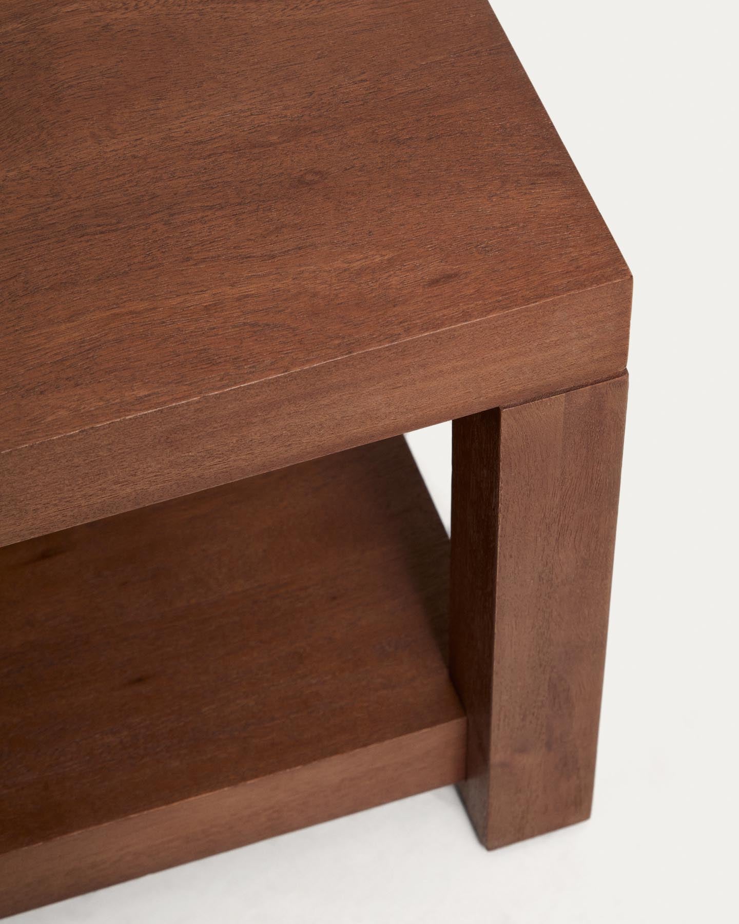 Beistelltisch Norani aus massivem Akazienholz und Akazienfurnier 90 x 90 cm in Braun präsentiert im Onlineshop von KAQTU Design AG. Esstisch ist von Kave Home