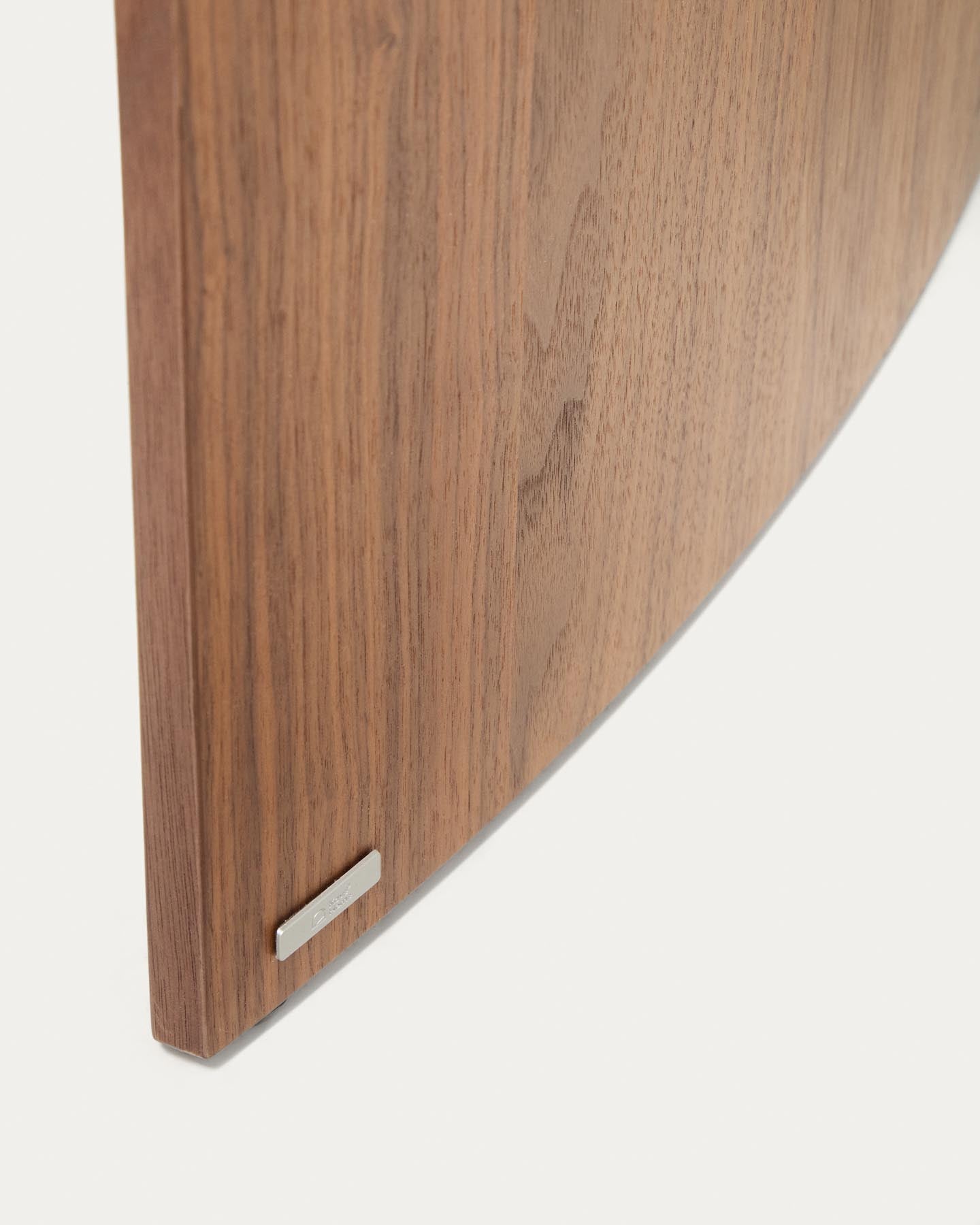 Litto Tisch aus Walnussfurnier 160 x 90 cm in Dunkelbraun präsentiert im Onlineshop von KAQTU Design AG. Esstisch ist von Kave Home