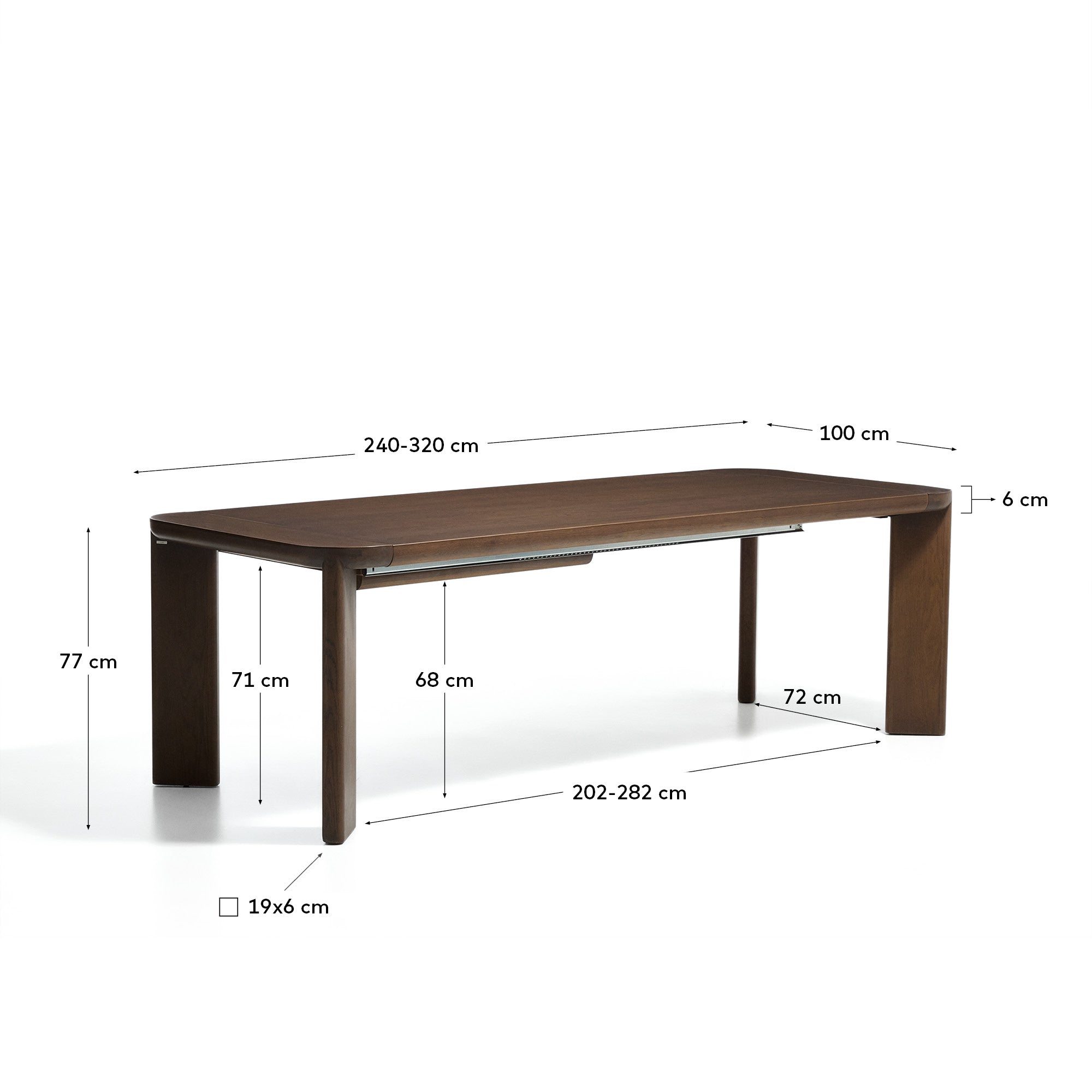 Ausziehtisch Jondal aus massivem Eichenholz und Eichenfurnier mit Nussbaumfinish, FSC 100 %, 240 (320) x 100 cm in Dunkelbraun präsentiert im Onlineshop von KAQTU Design AG. Esstisch ist von Kave Home